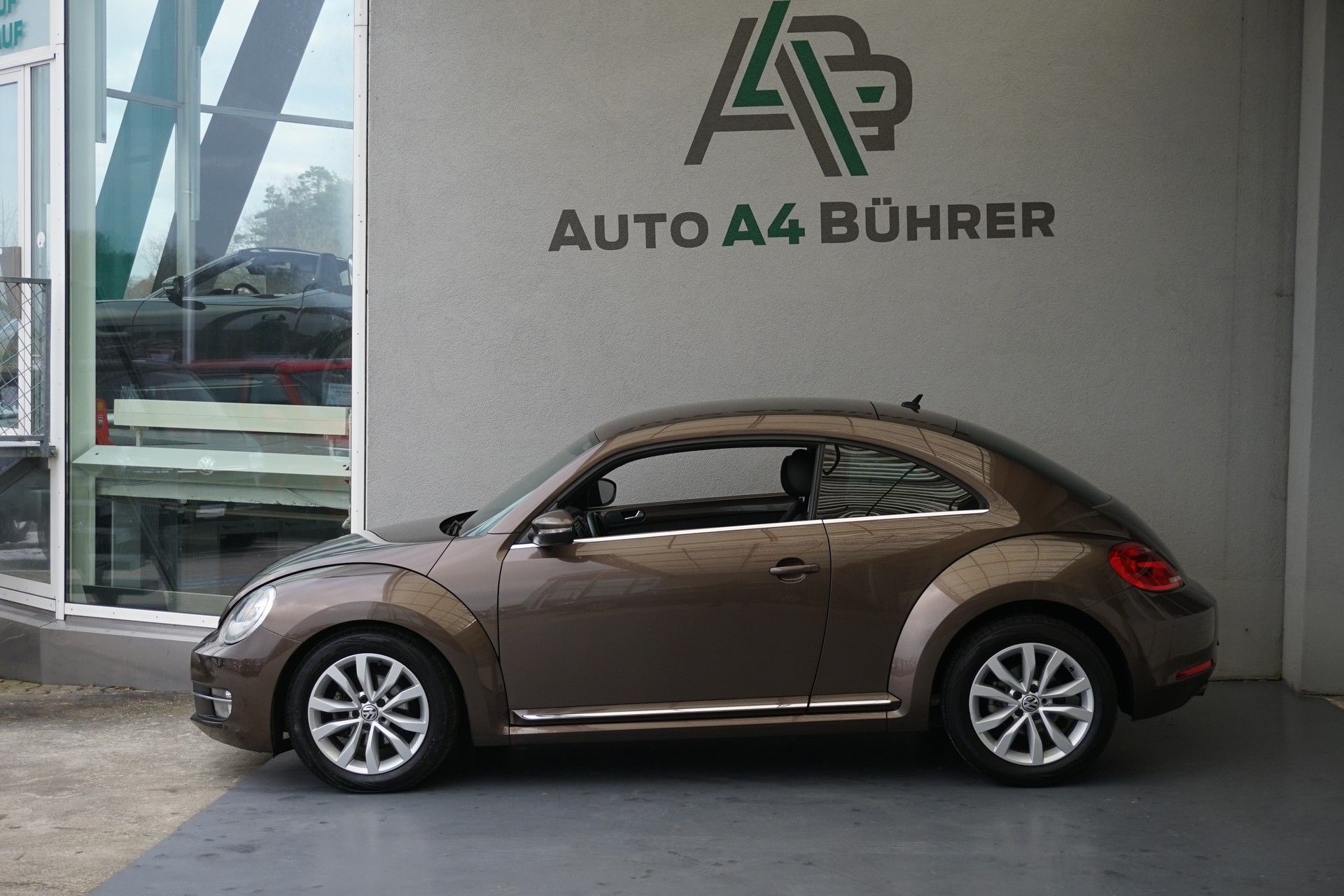 VW Beetle 1.2 TSI Design-image-0
