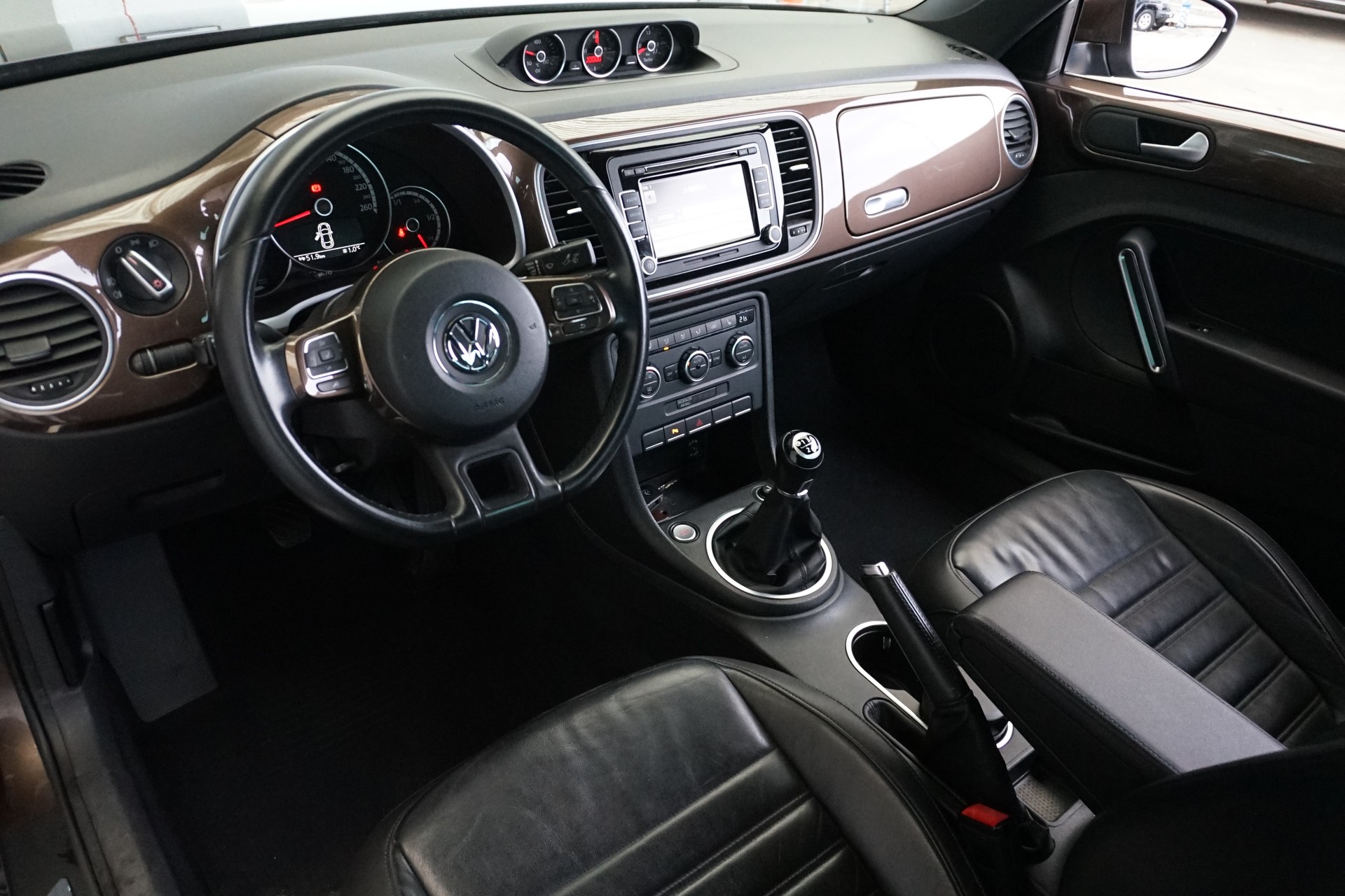 VW Beetle 1.2 TSI Design-image-17