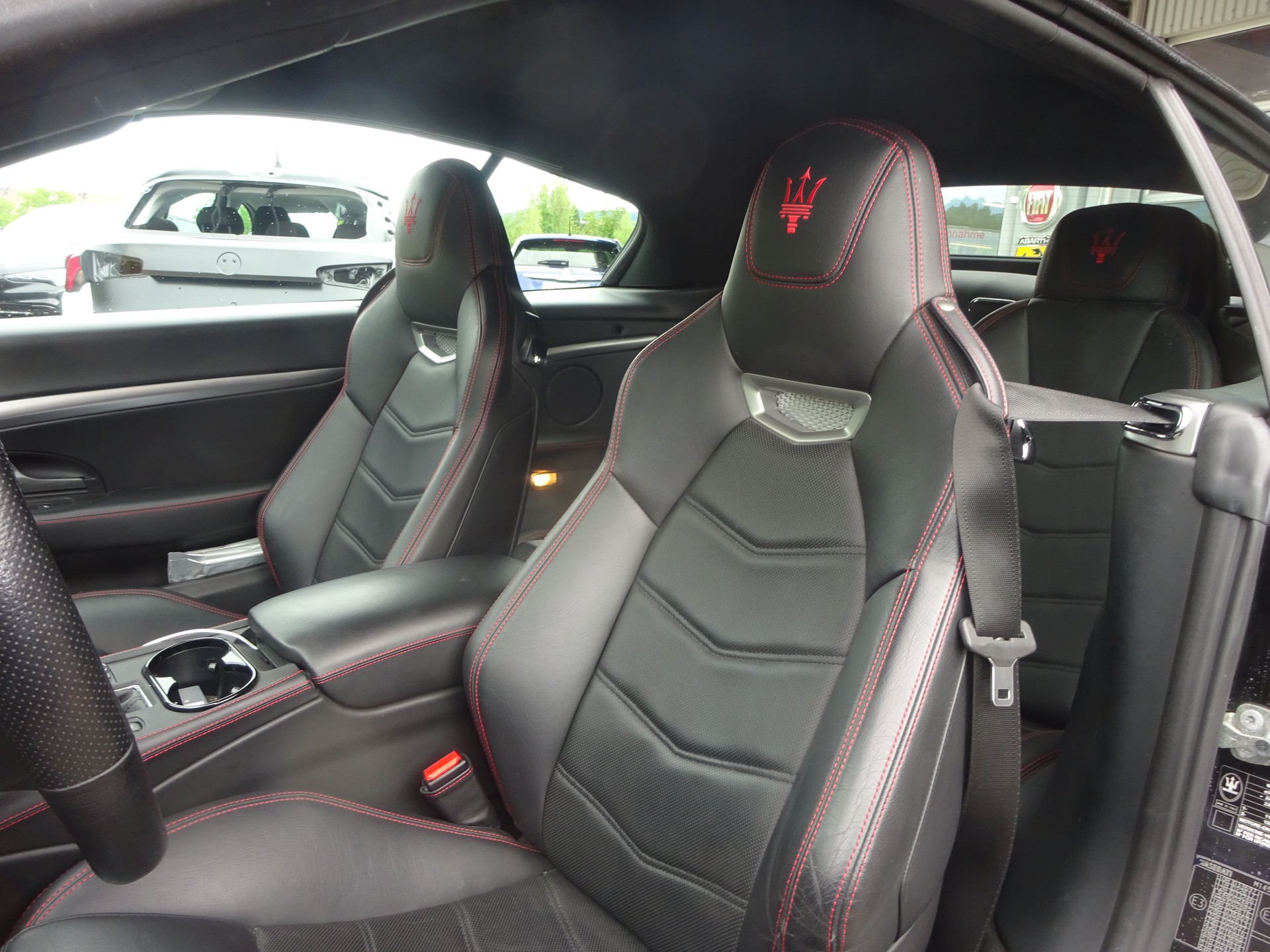MASERATI GranCabrio Sport Automatica-image-11