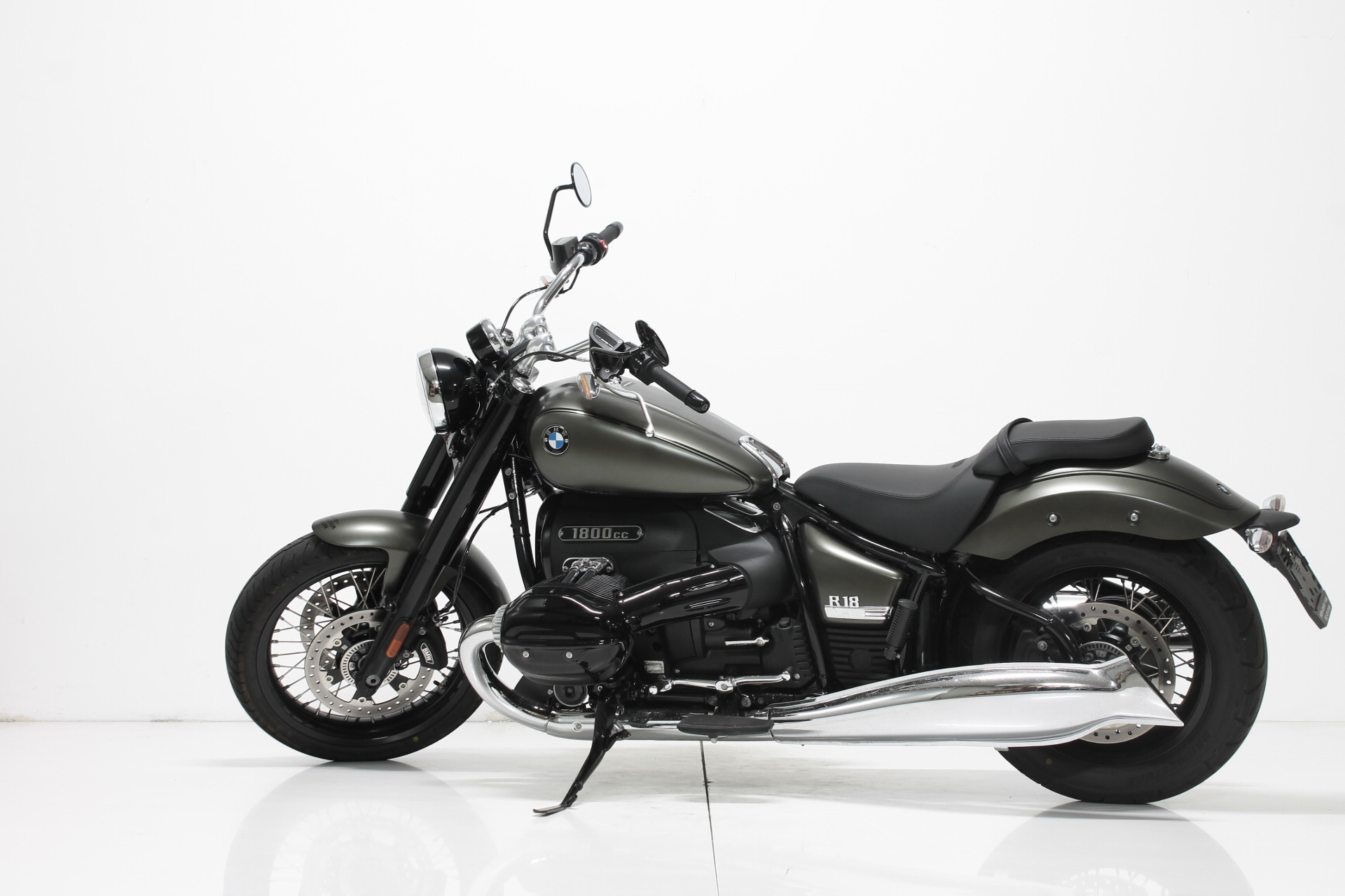 BMW R 18-showroom-element-2