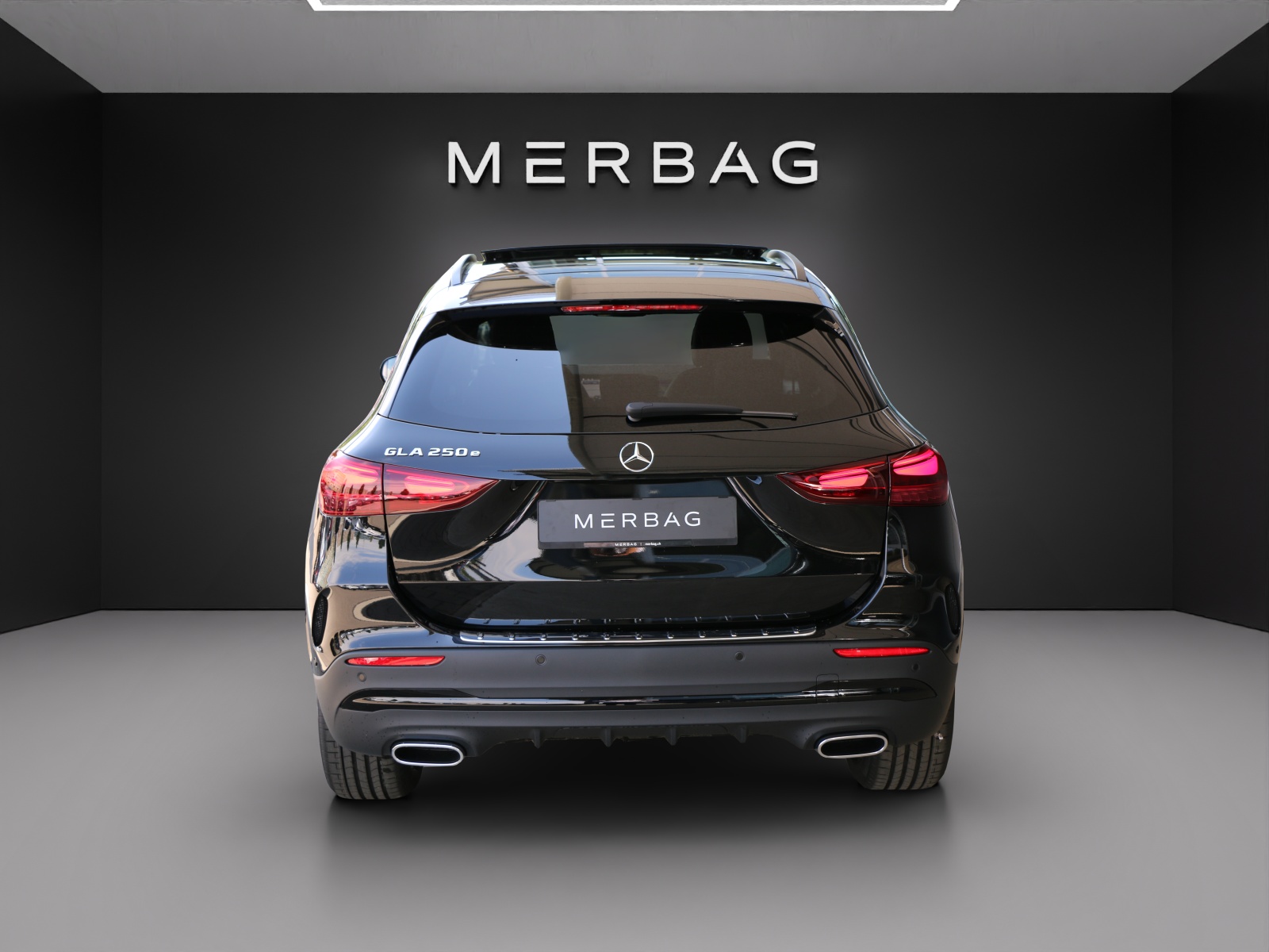 MERCEDES-BENZ GLA 250 e EQ Star 8G-DCT-image-3