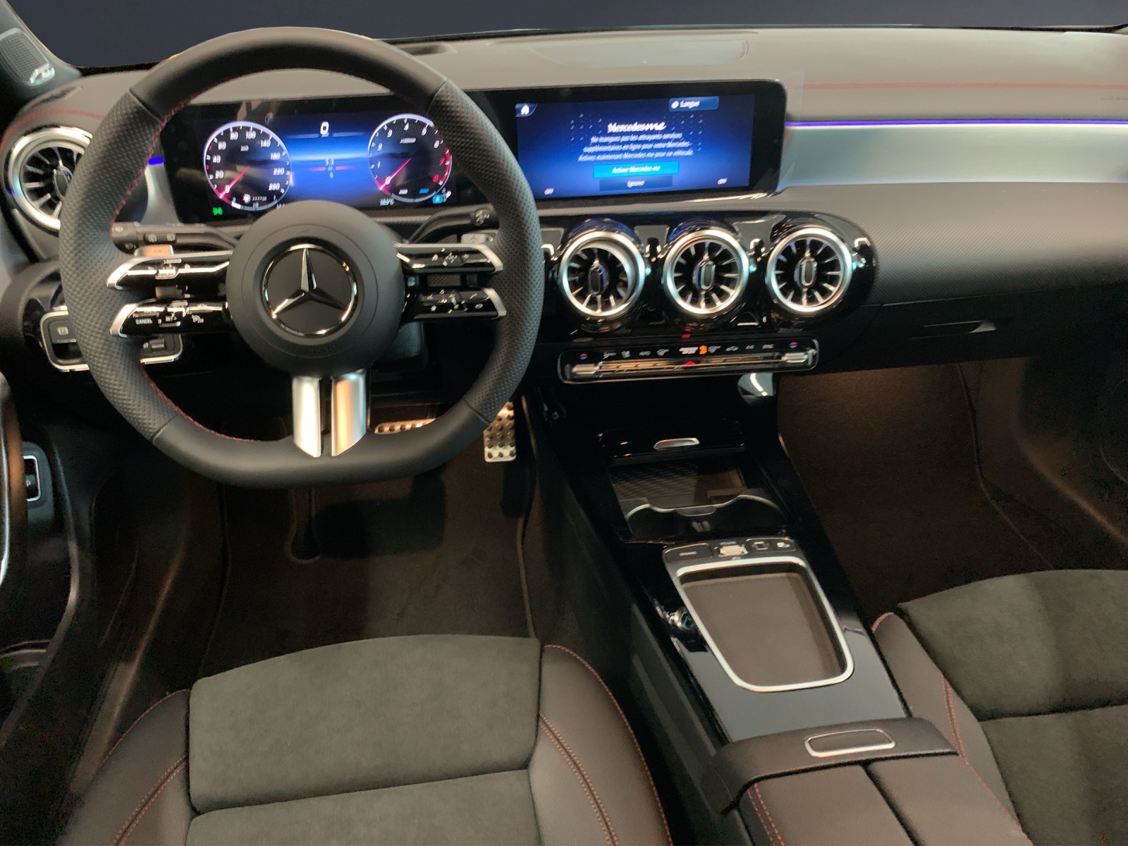 MERCEDES-BENZ CLA Shooting Brake 250 4Matic 8G-DCT-image-6