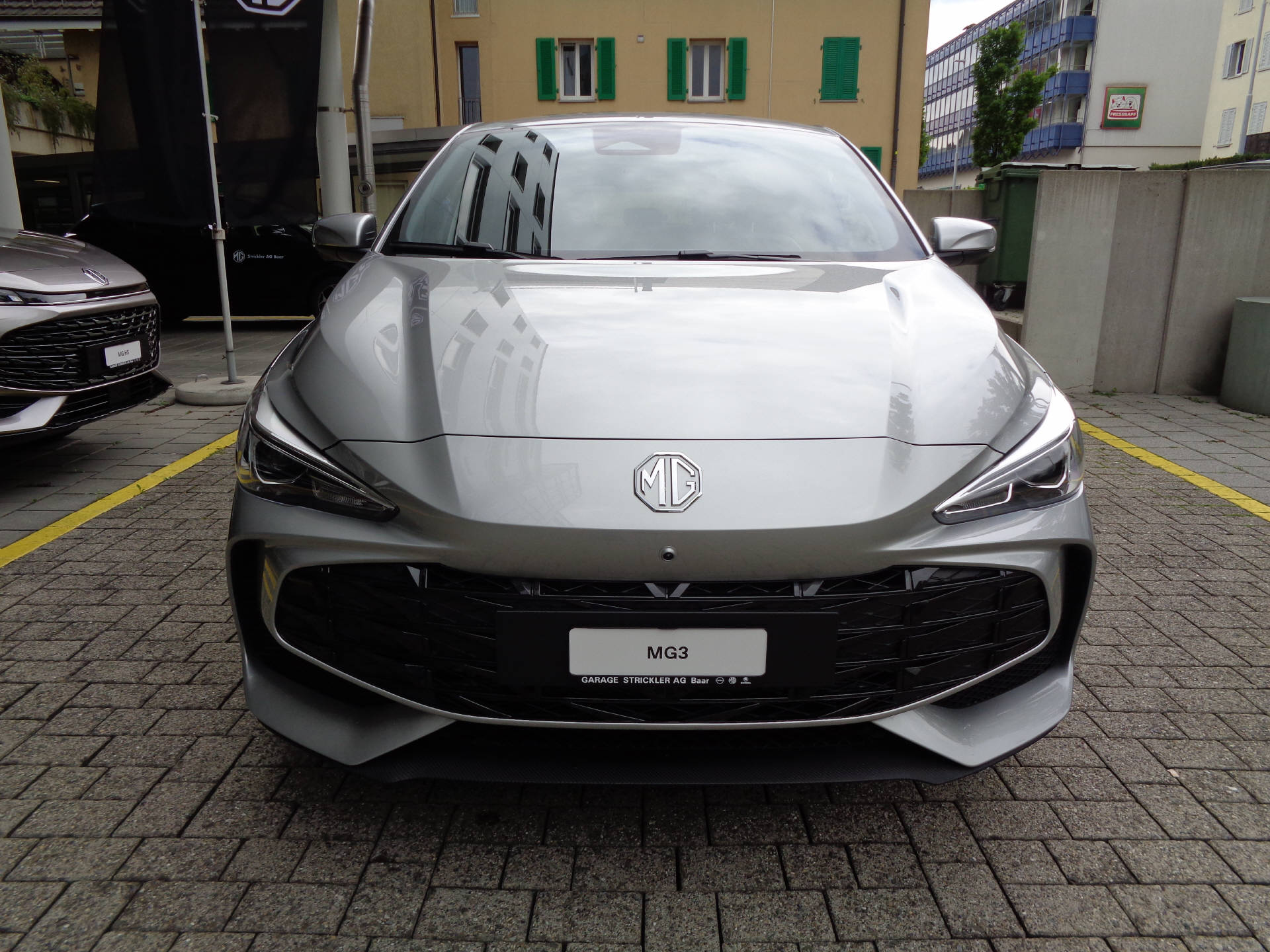 MG 3 1.5 Hybrid Luxury-image-4