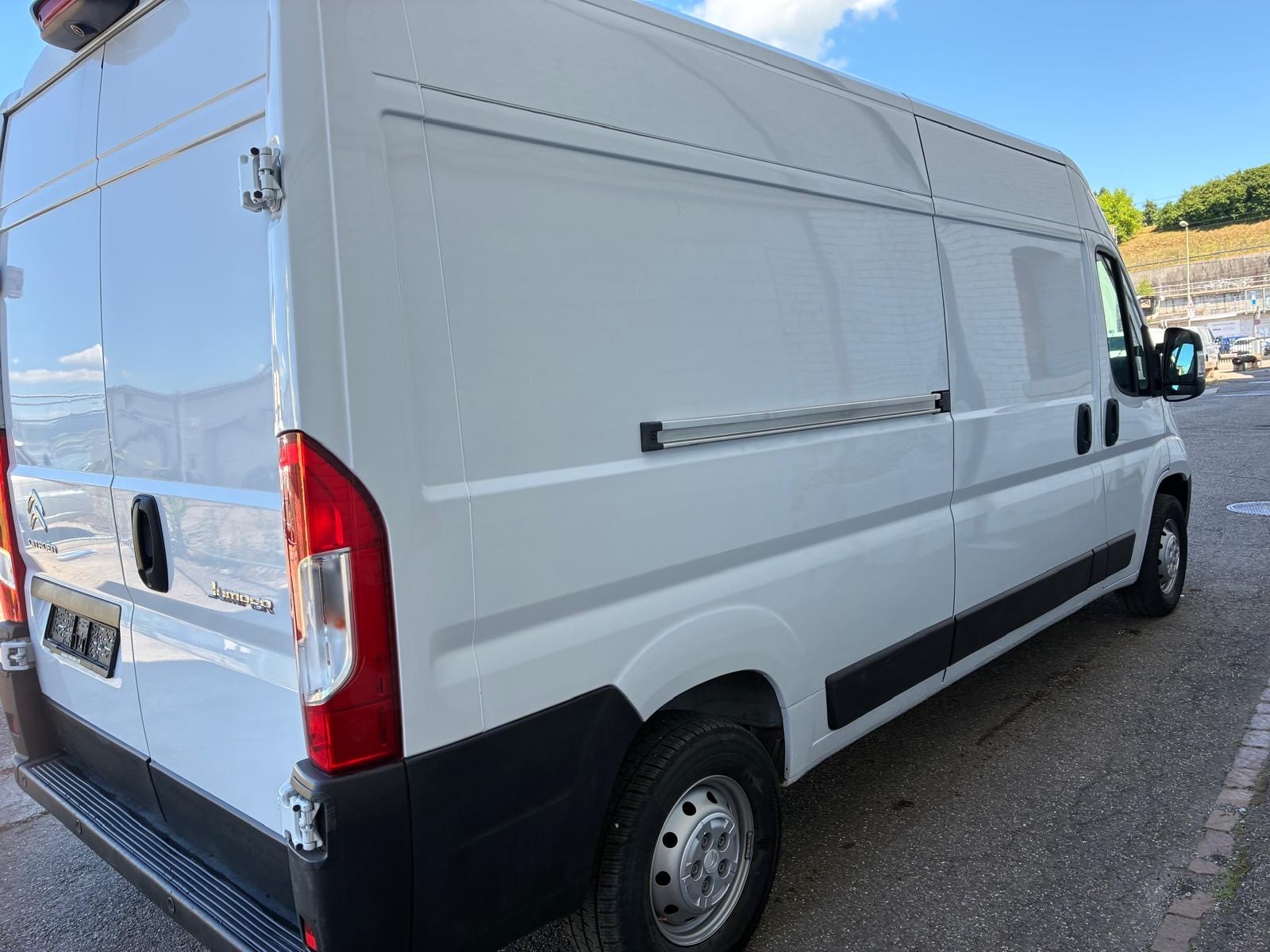 CITROEN Jumper 35 2.2 BlueHDi 140 L3H2-image-6