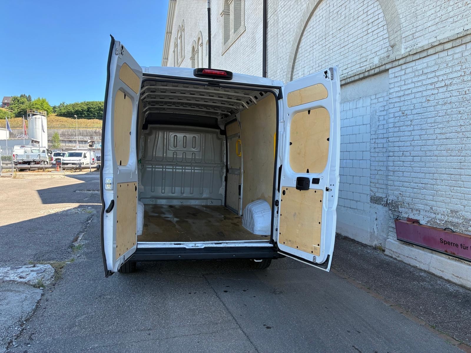 CITROEN Jumper 35 2.2 BlueHDi 140 L3H2-image-11