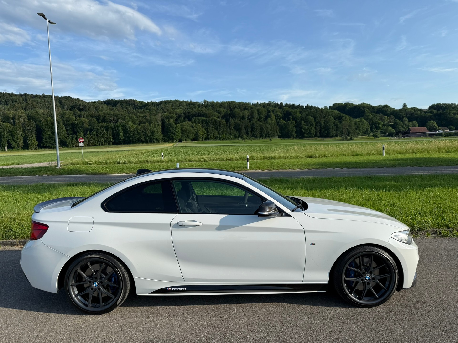 BMW M235i Steptronic-image-0
