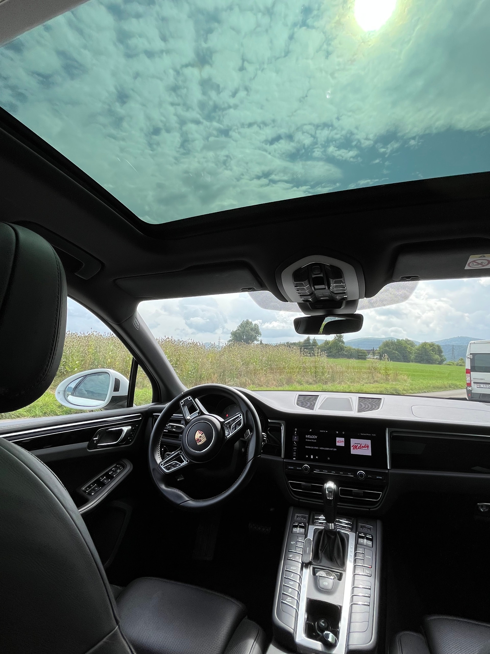 PORSCHE Macan S PDK-image-3