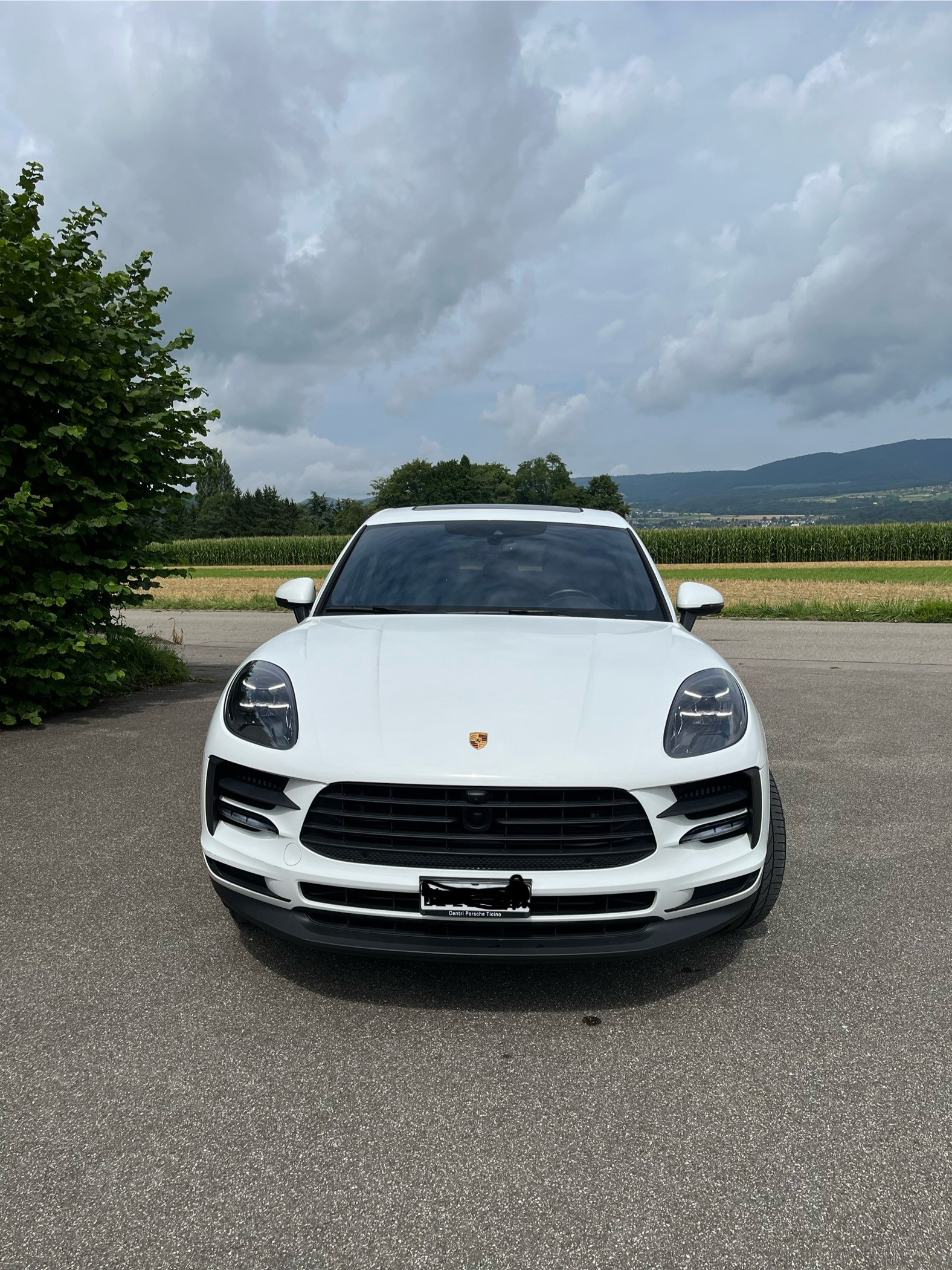 PORSCHE Macan S PDK-image-5