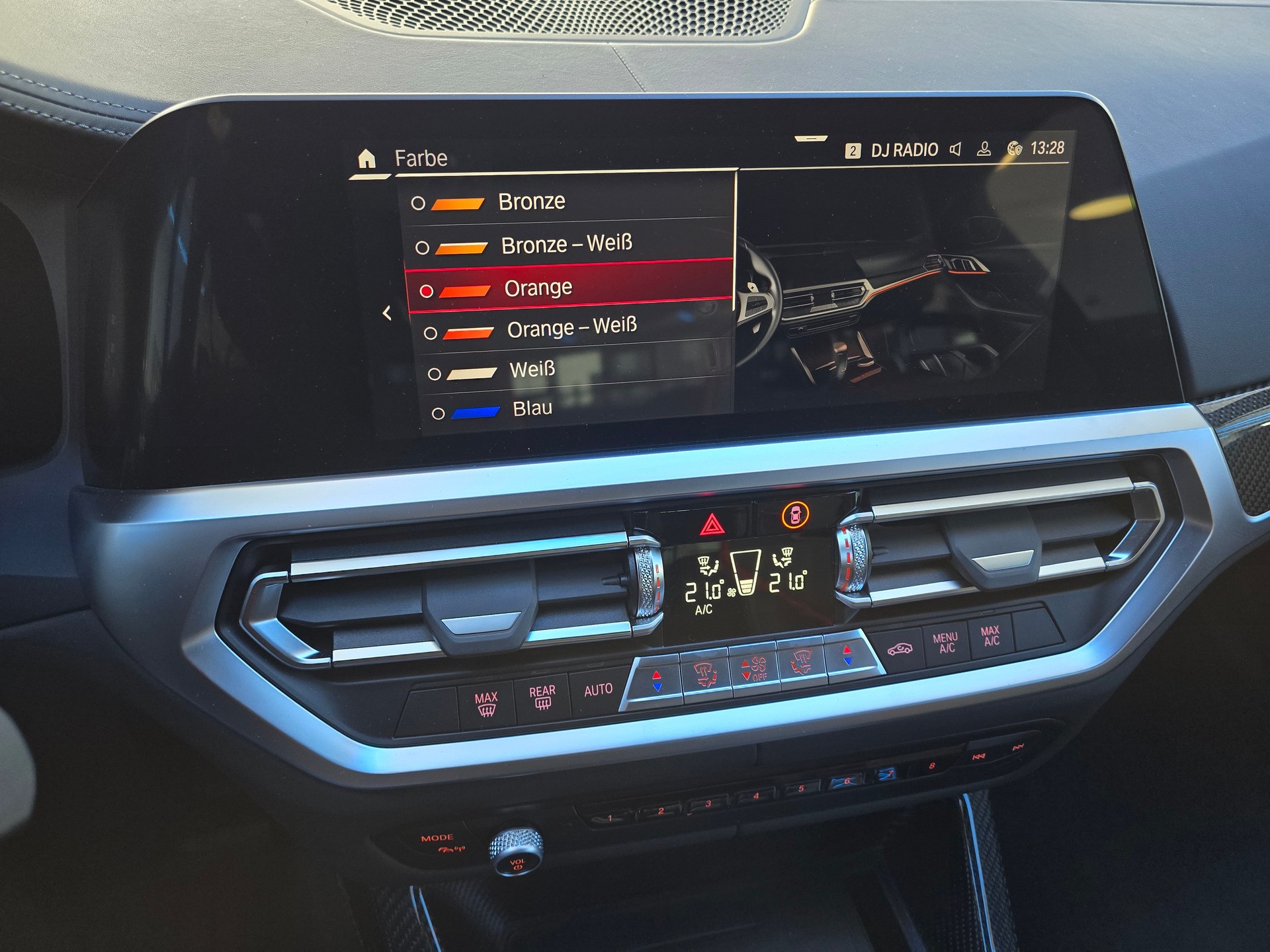 BMW M4 CSL Coupé CH Fahrzeug-image-16