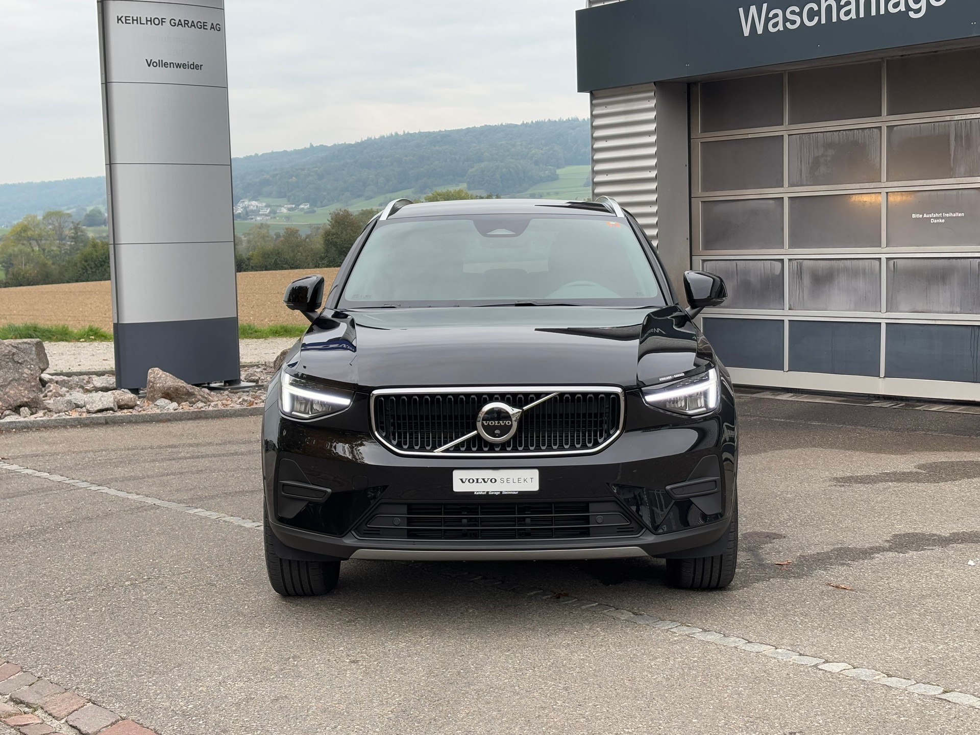 VOLVO XC40 2.0 B3 MH XCITE-image-7