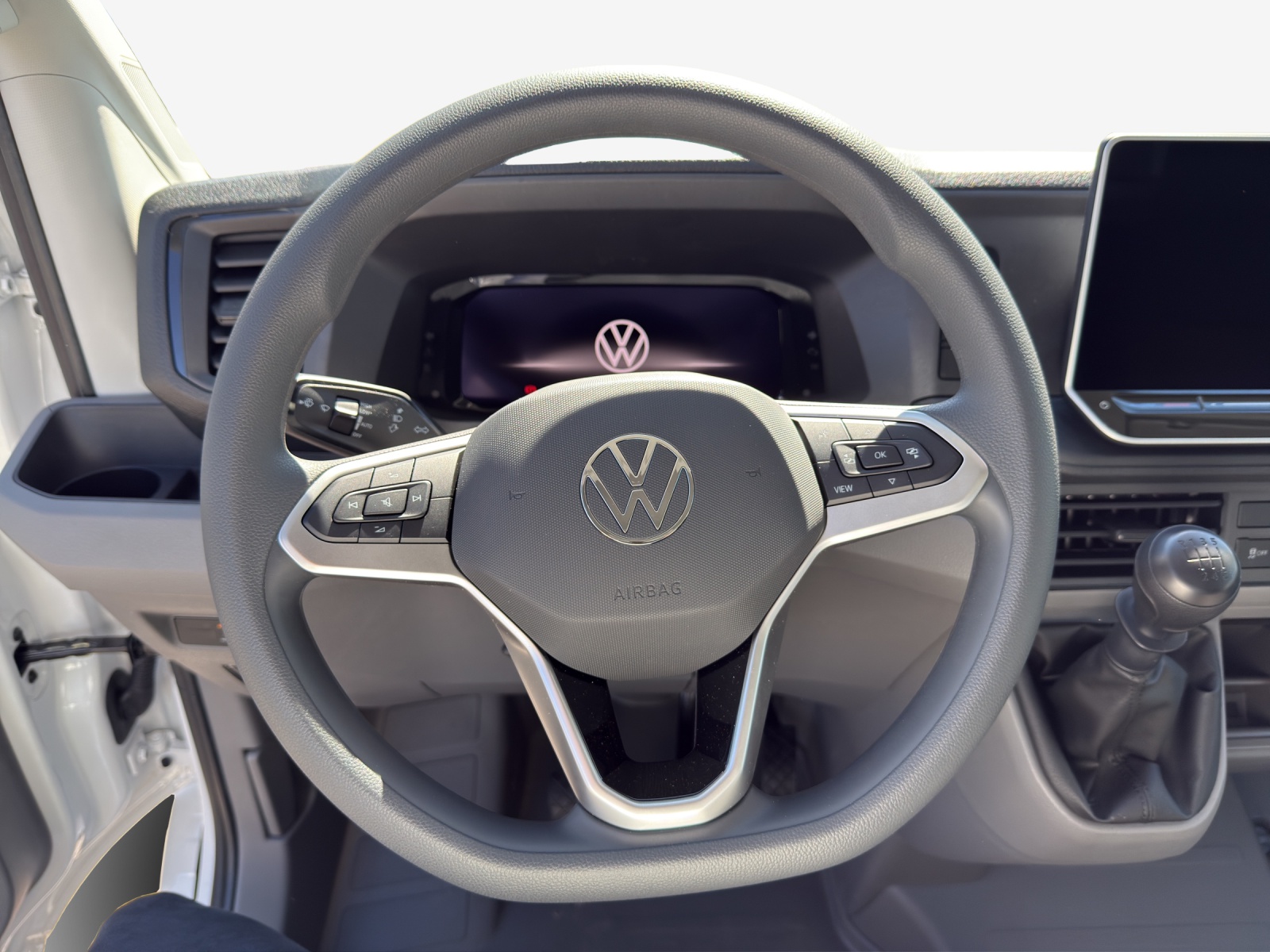 VW CRAFTER-image-9