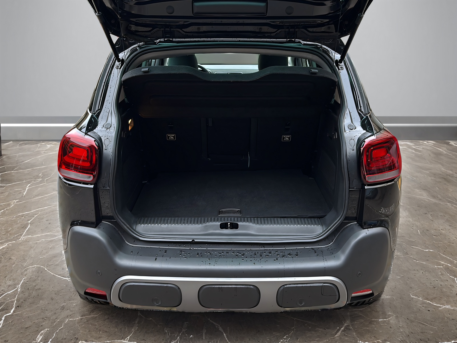 CITROEN C3 Aircross 1.2 PureTech 130 Swiss Edition-image-6