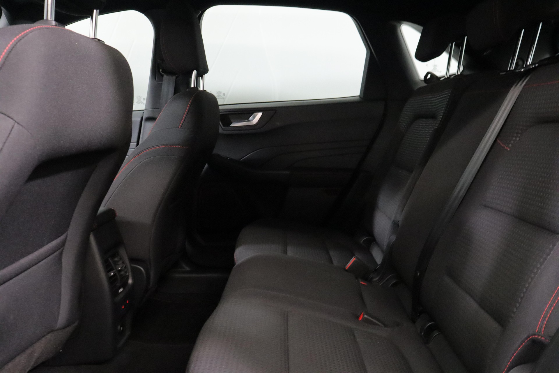 FORD Kuga 2.0 EcoBlue ST-Line-image-3