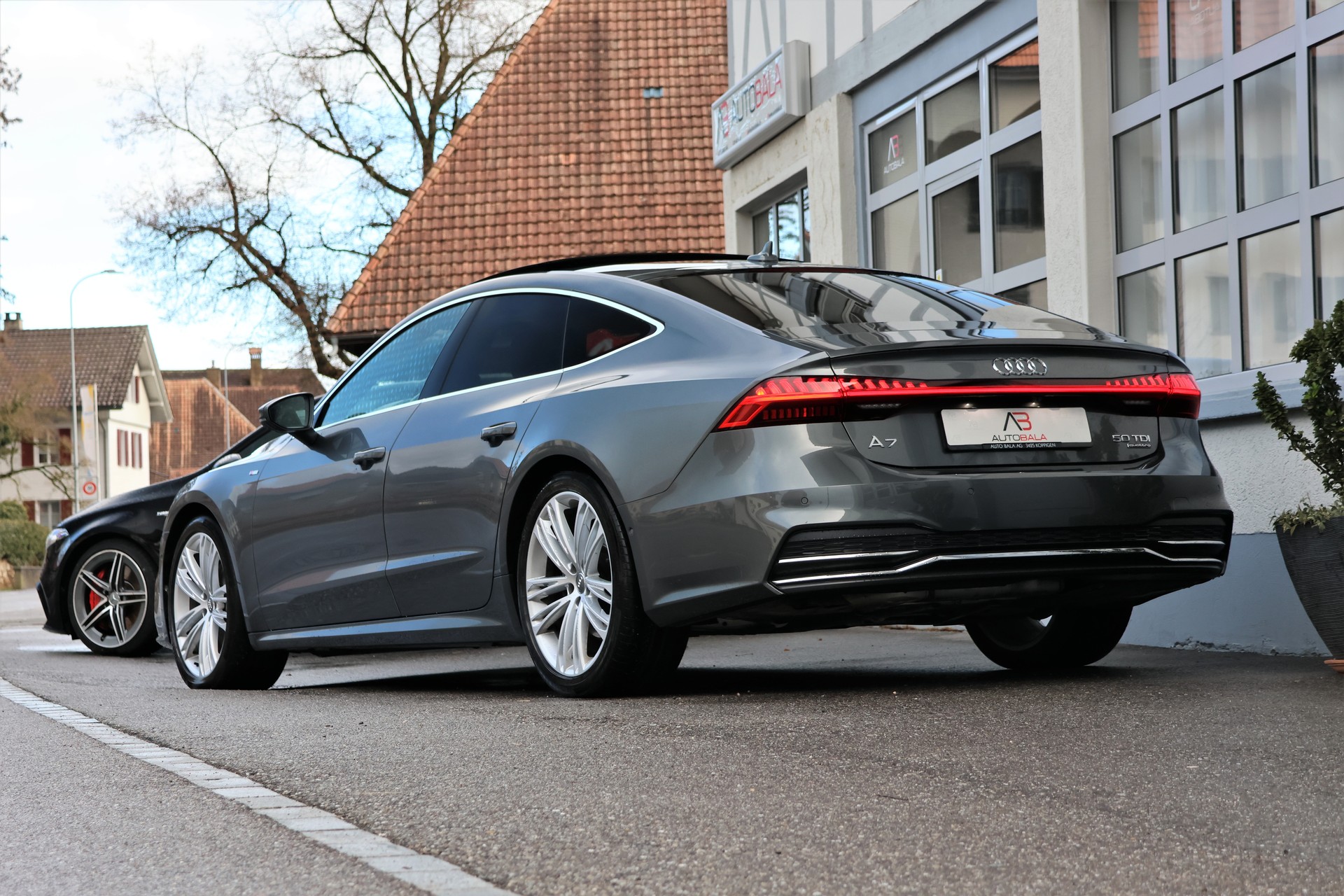 AUDI A7 Sportback 50 TDI quattro S-tronic S-Line (CH)-image-2