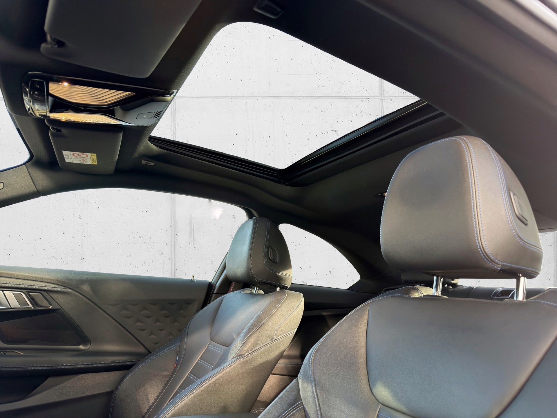 BMW M240i xDrive Steptronic-image-12