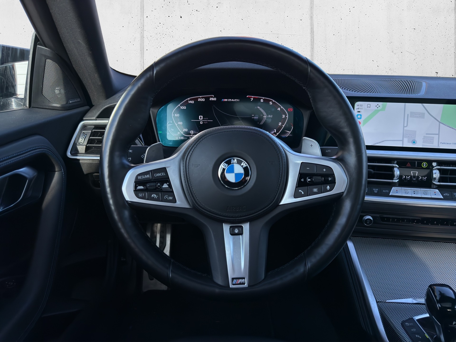 BMW M240i xDrive Steptronic-image-14