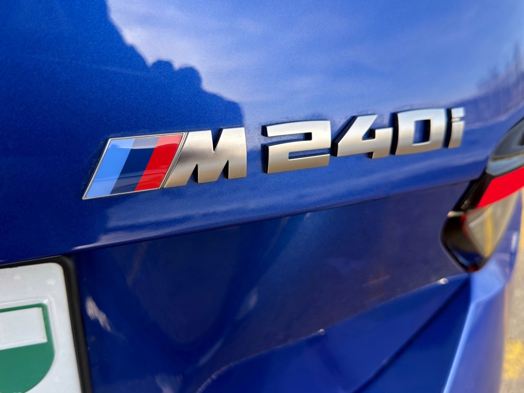 BMW M240i xDrive Steptronic-image-30