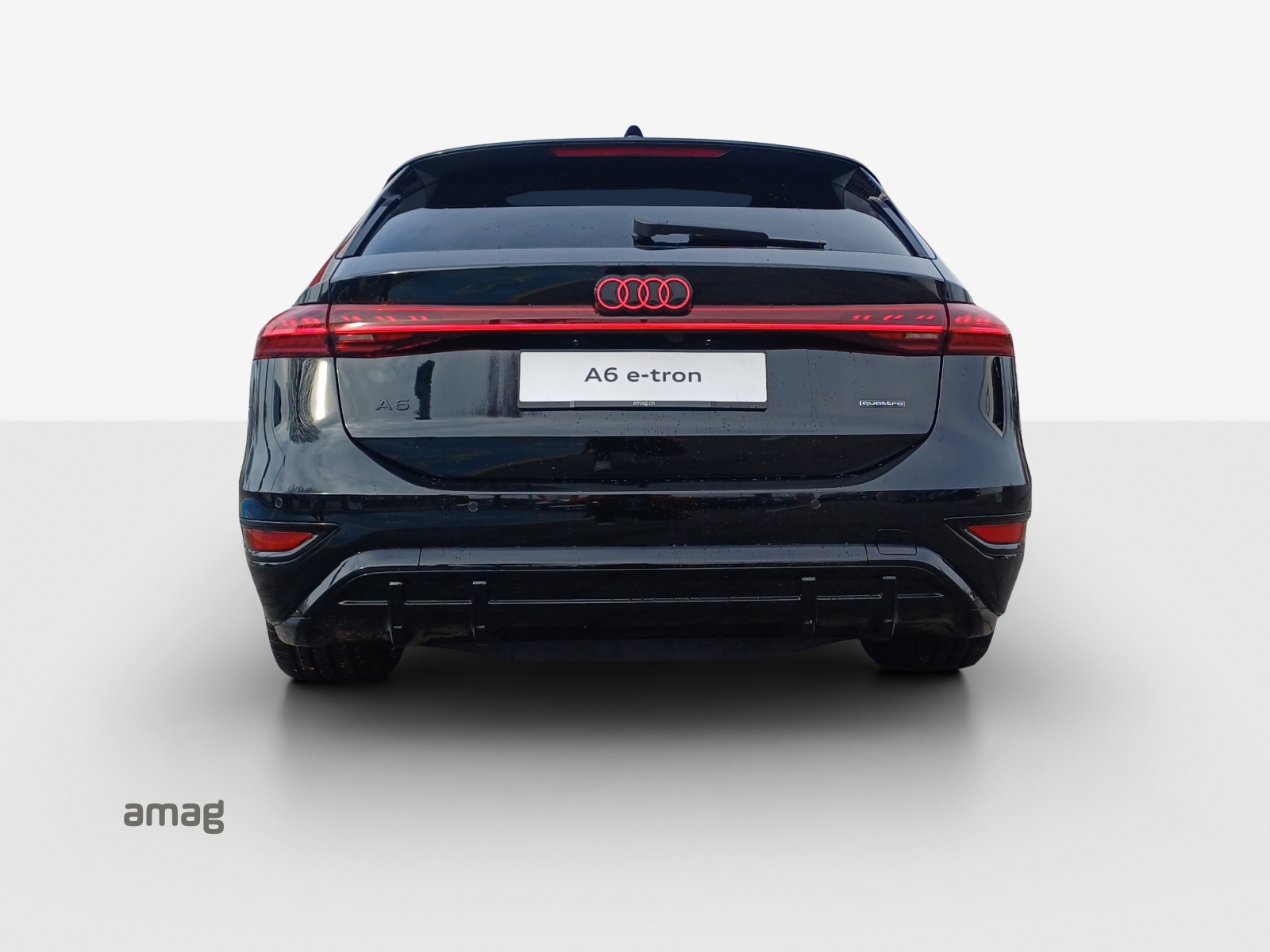 AUDI A6 Avant e-tron quattro-image-3