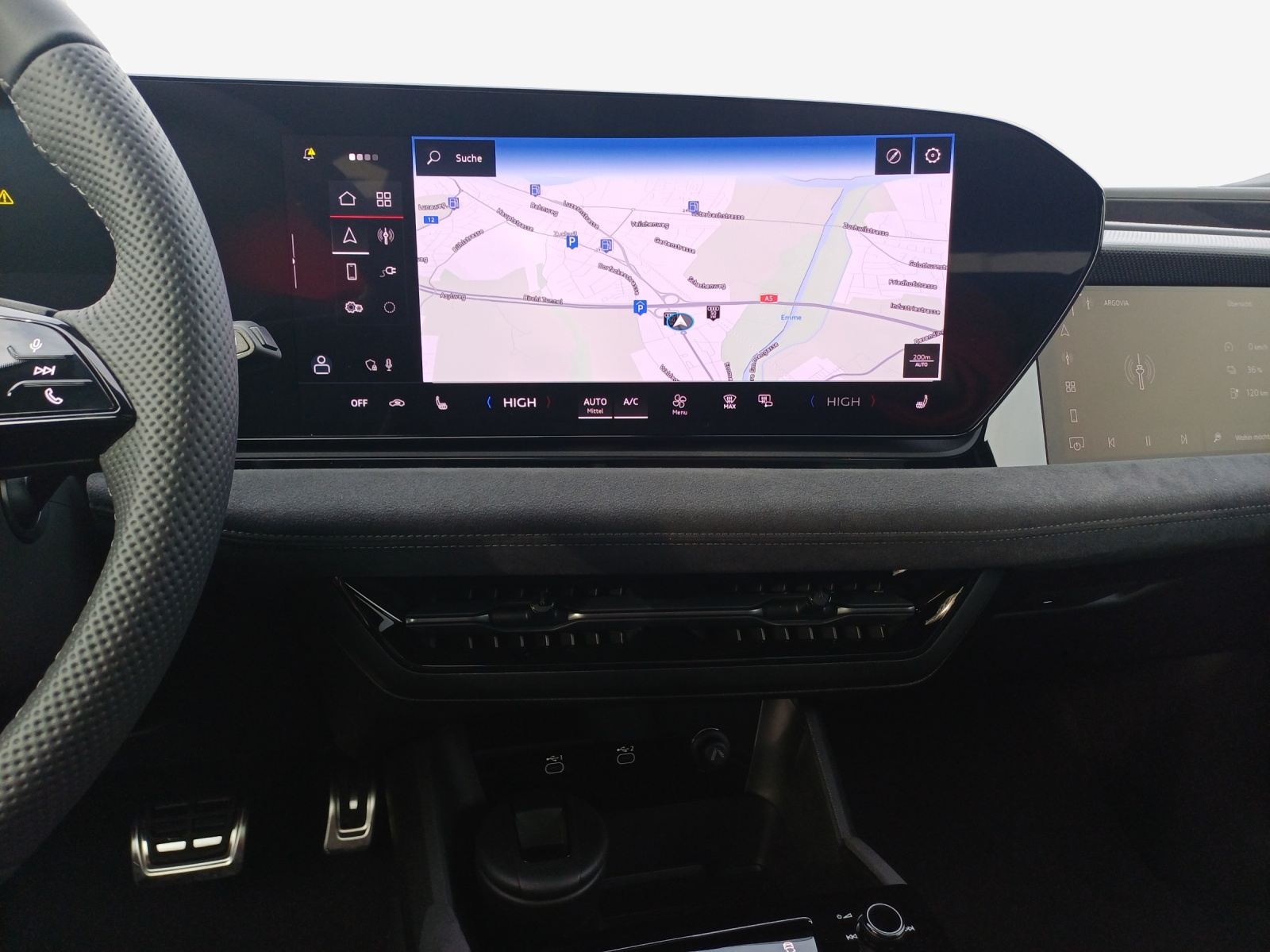 AUDI A6 Avant e-tron quattro-image-10