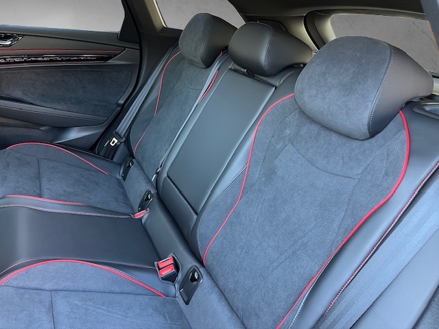 VW ID.7 Tourer GTX 86 kWh GTX United 4 Motion-image-25