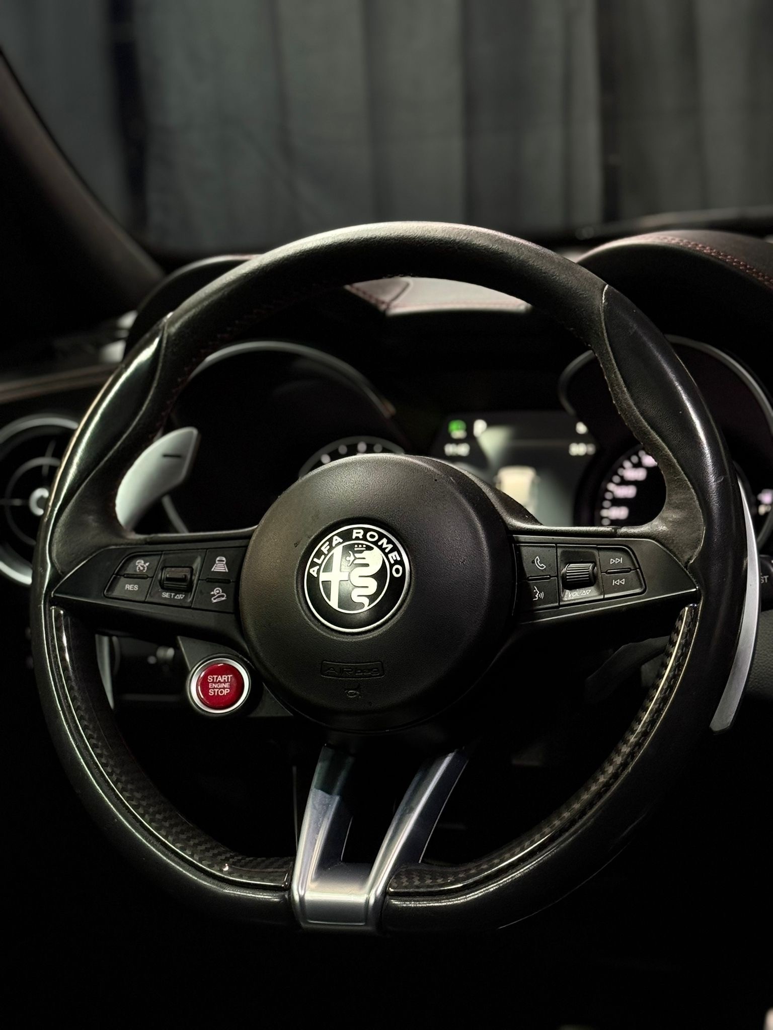 ALFA ROMEO Stelvio 2.9 V6 Quadrifoglio Q4 Automatic / Carbon / Panoramadach / Alcantara-image-13