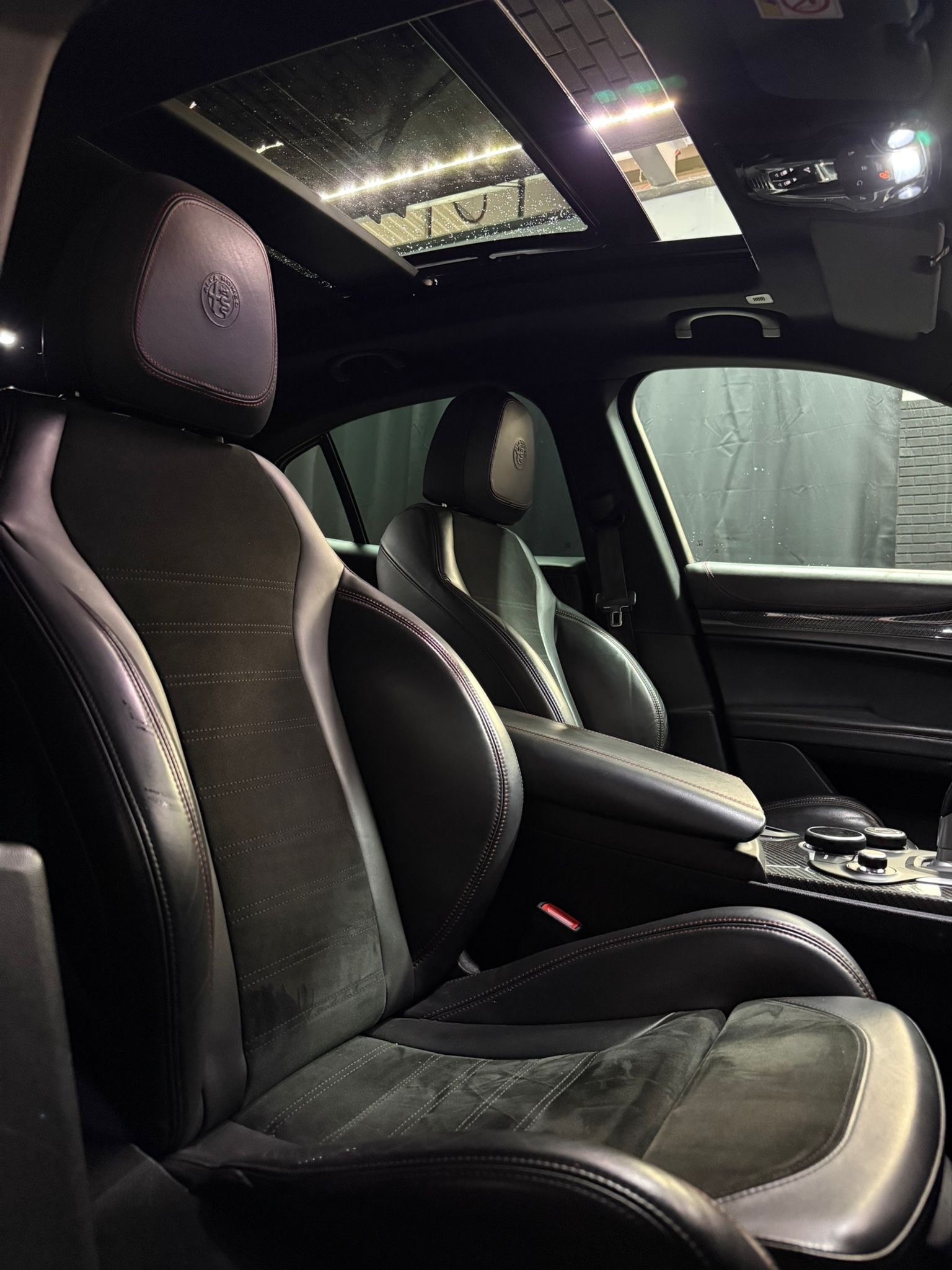 ALFA ROMEO Stelvio 2.9 V6 Quadrifoglio Q4 Automatic / Carbon / Panoramadach / Alcantara-image-10