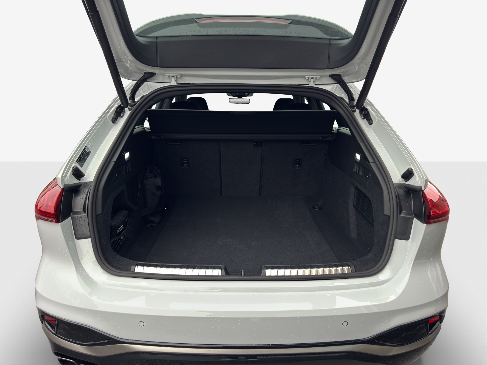 AUDI A5 Avant TDI quattro 150 kW Attraction S tronic-image-12