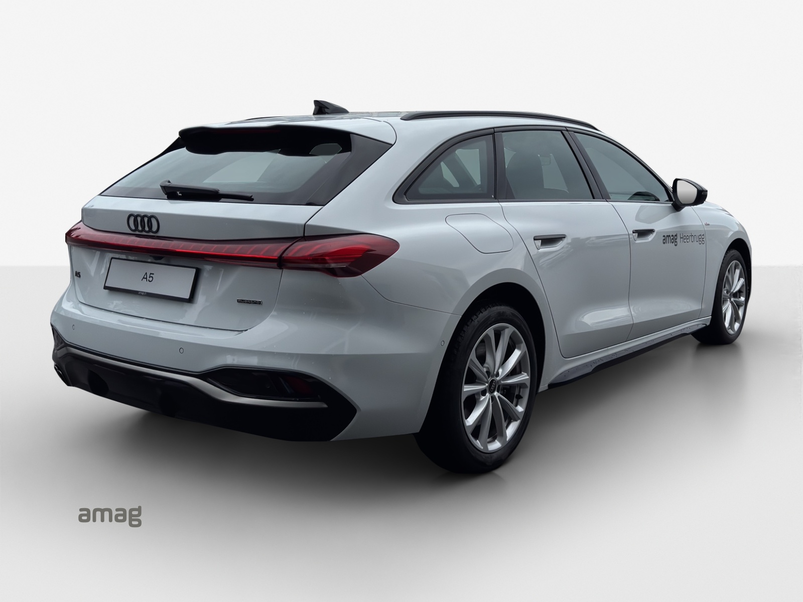 AUDI A5 Avant TDI quattro 150 kW Attraction S tronic-image-4