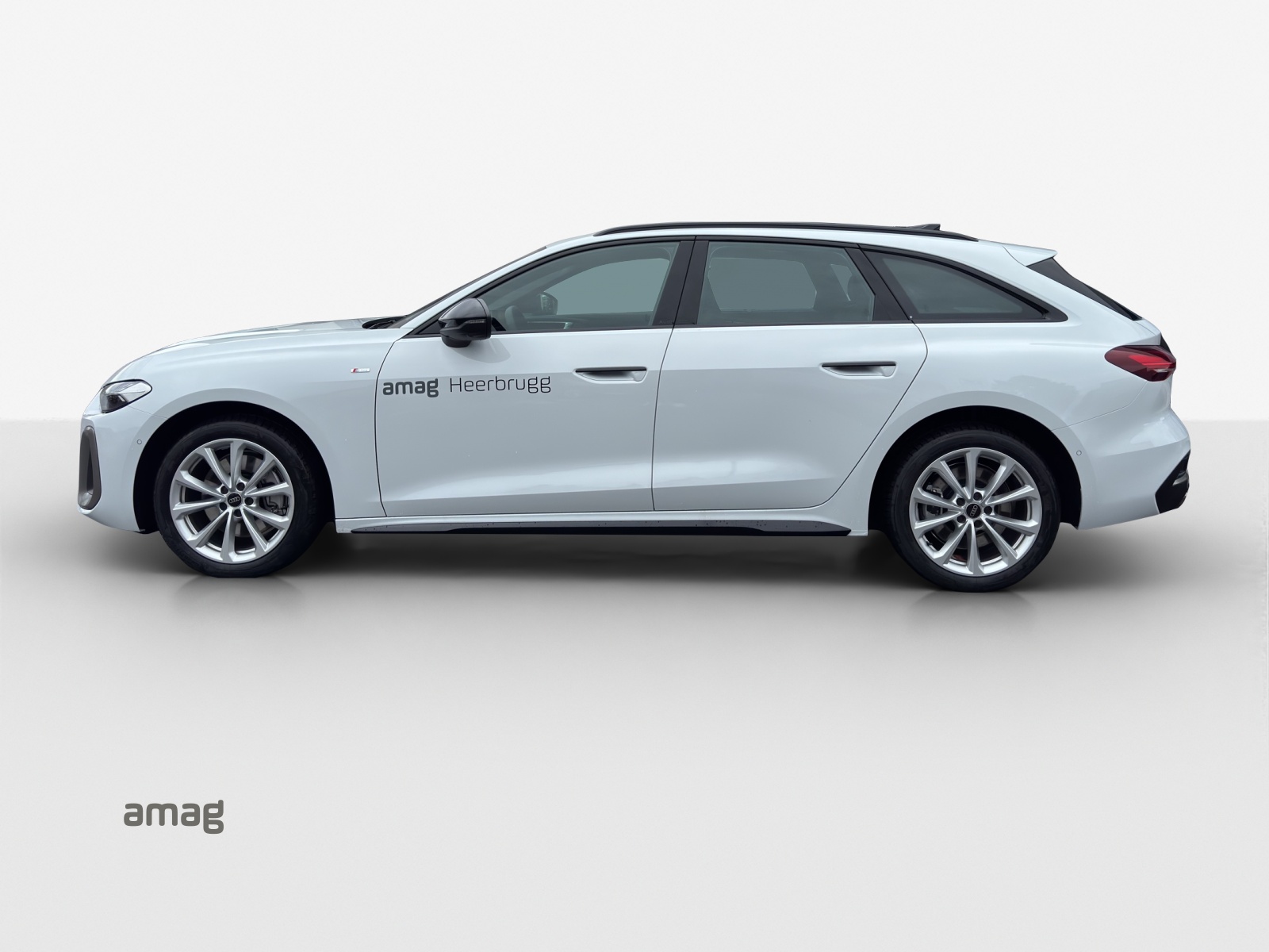 AUDI A5 Avant TDI quattro 150 kW Attraction S tronic-image-1