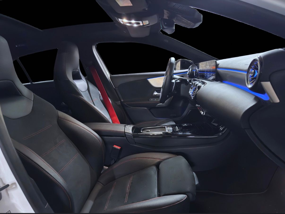 MERCEDES-BENZ A AMG 35 4Matic 8G-DCT-image-12