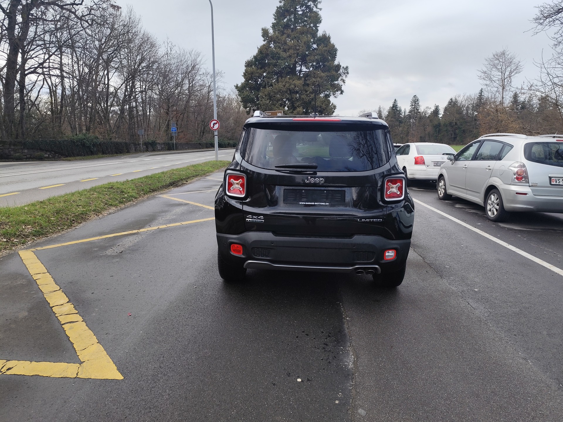 JEEP Renegade 2.0 CRD Limited AWD + Low Range 9ATX-image-3
