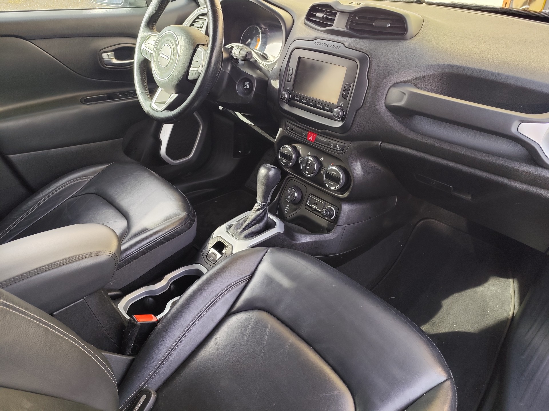 JEEP Renegade 2.0 CRD Limited AWD + Low Range 9ATX-image-12