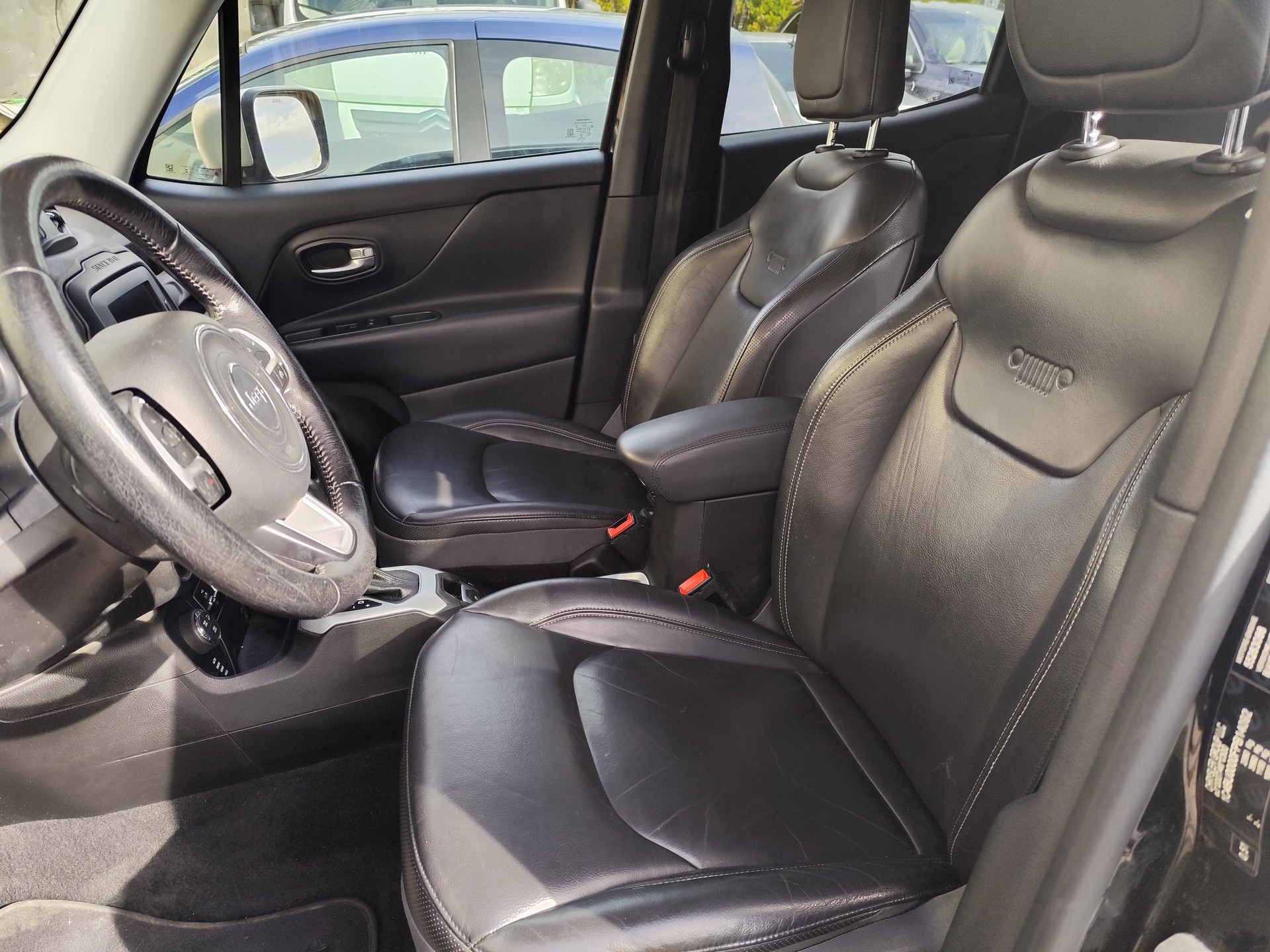 JEEP Renegade 2.0 CRD Limited AWD + Low Range 9ATX-image-9
