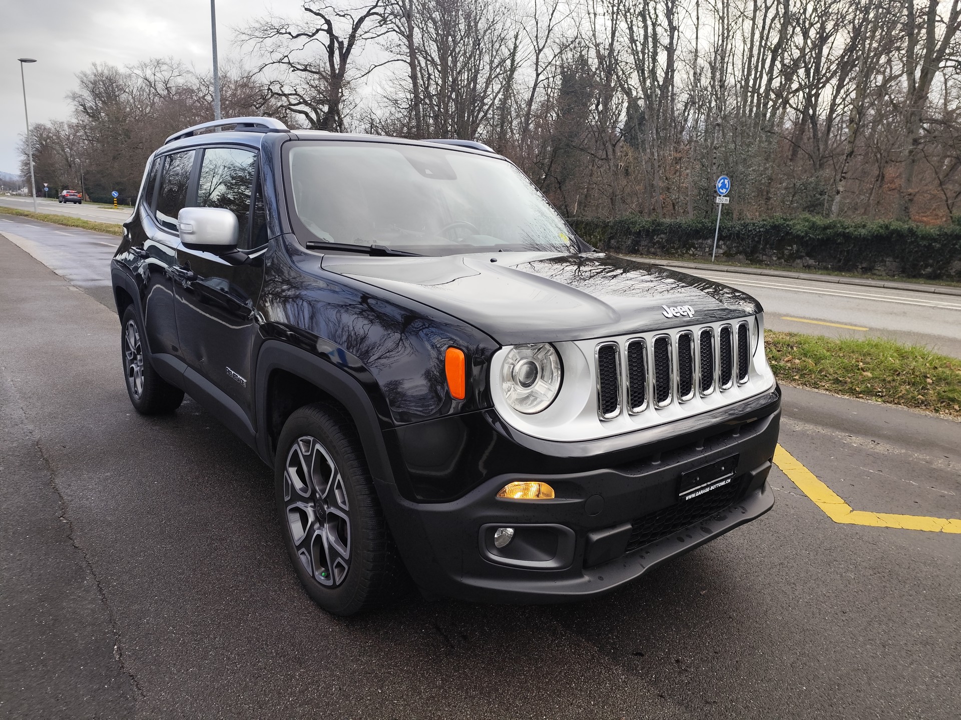 JEEP Renegade 2.0 CRD Limited AWD + Low Range 9ATX-image-2
