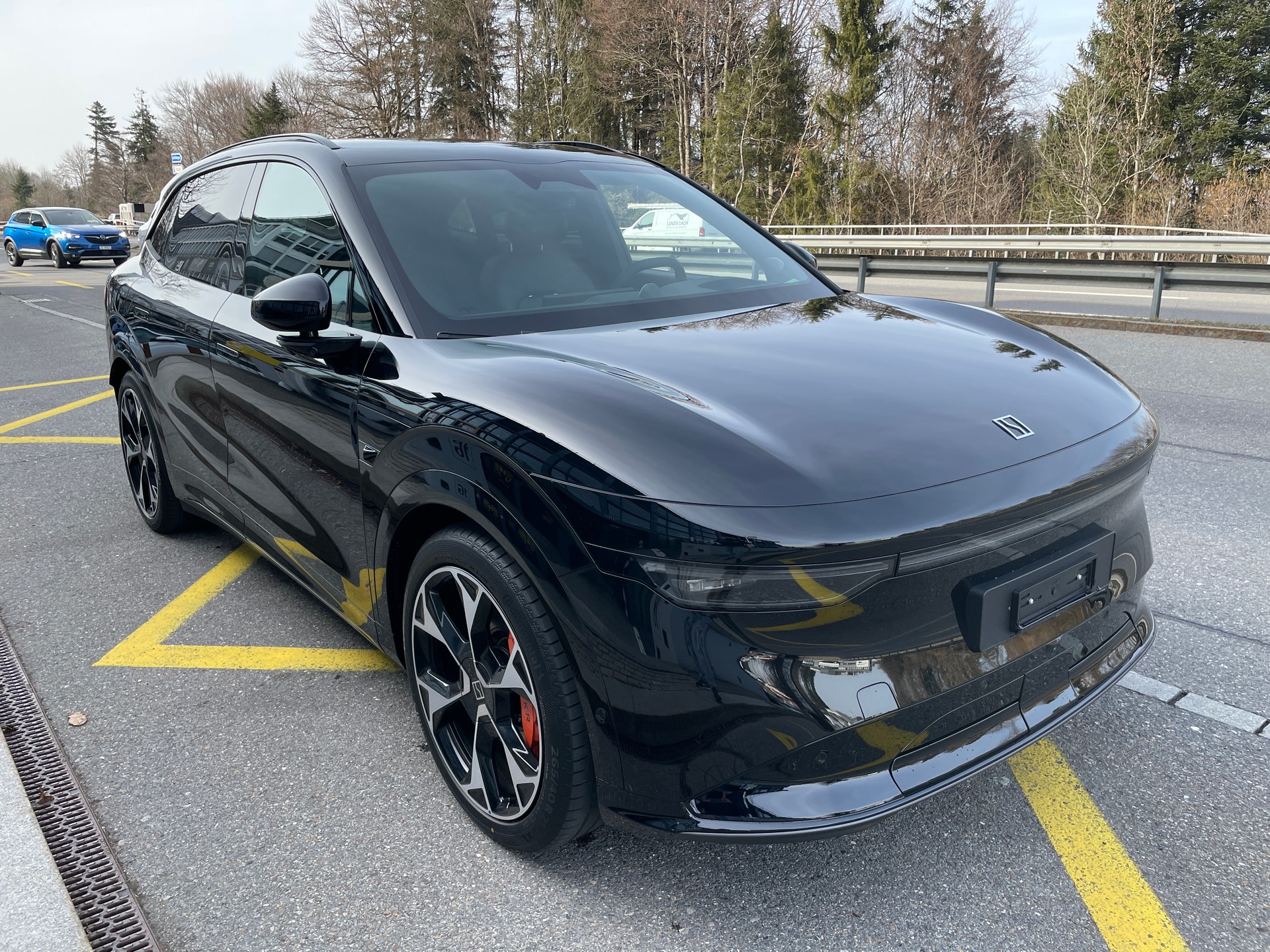 ZEEKR 7X 100kWh Privilege AWD mit Comfort und Cockpitpaket-image-2
