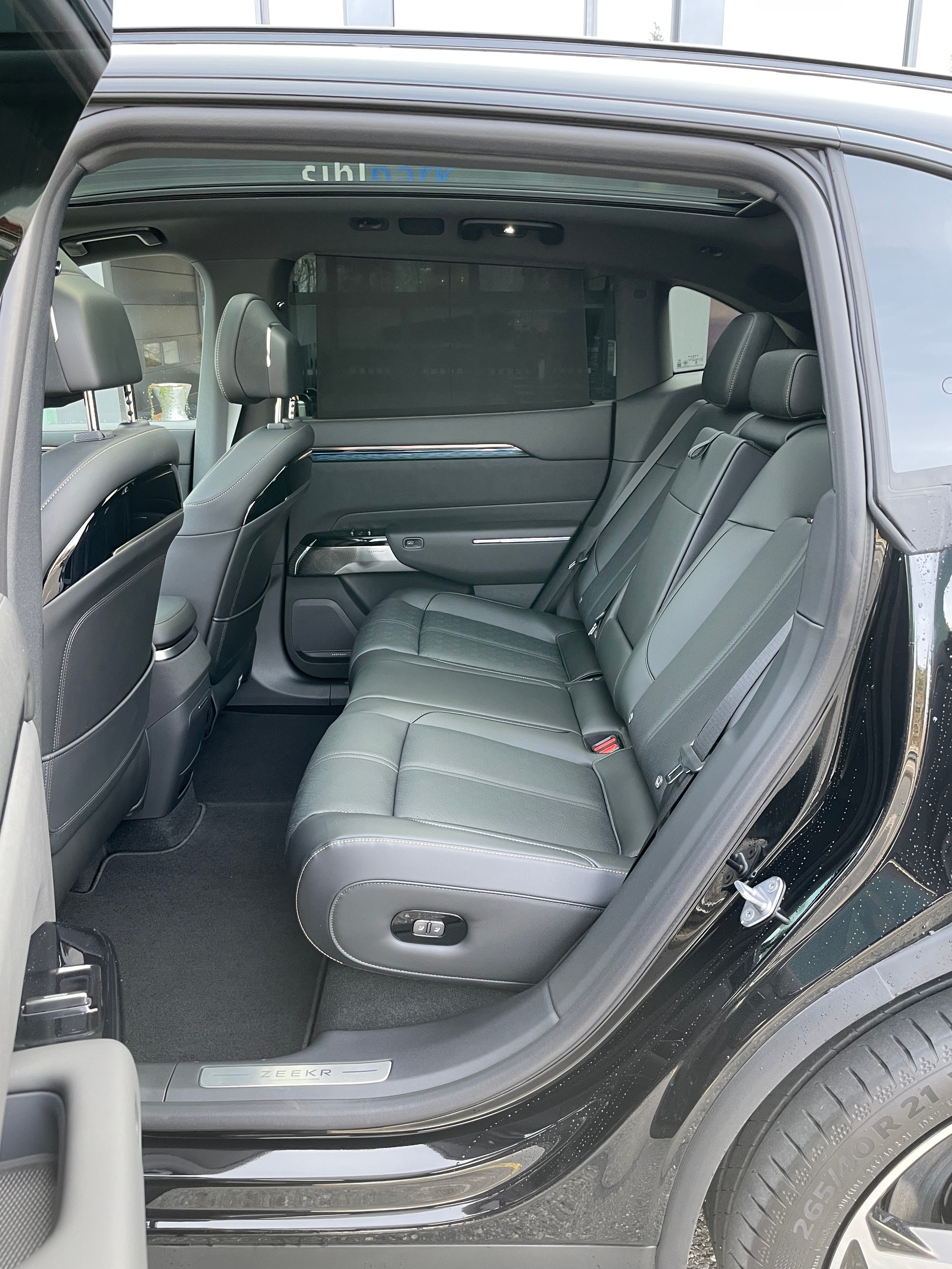 ZEEKR 7X 100kWh Privilege AWD mit Comfort und Cockpitpaket-image-15
