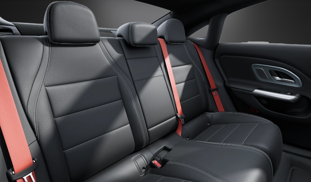 MERCEDES-BENZ CLA 220 8G-DCT 4Matic-image-9