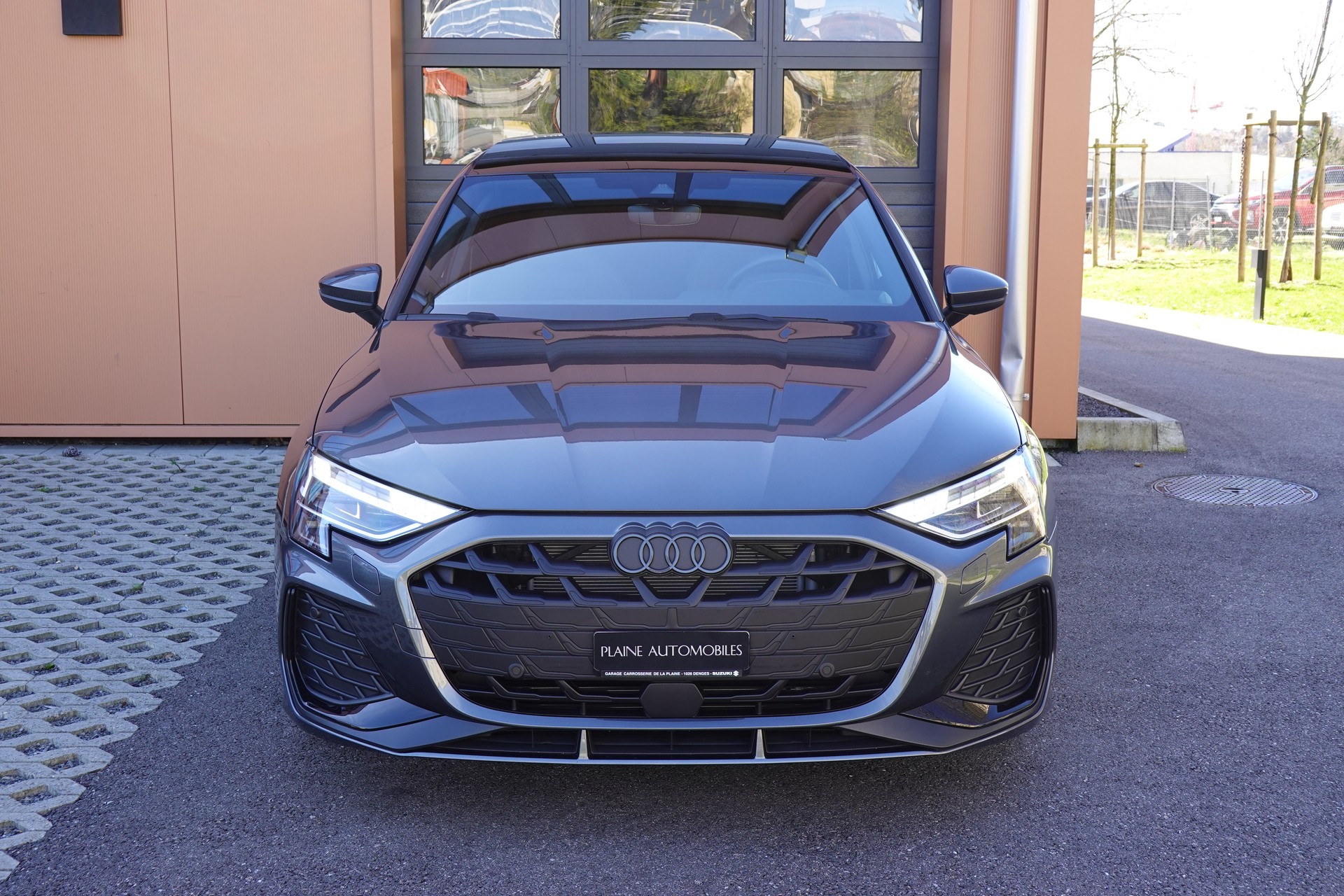AUDI A3 Limousine 35 TFSI S-Line S-tronic - "Toit Ouvrant * Son B&O * Pack S-Line * Temp. Adapt * Drive Select * Caméra * Lum. Ambia"-image-1
