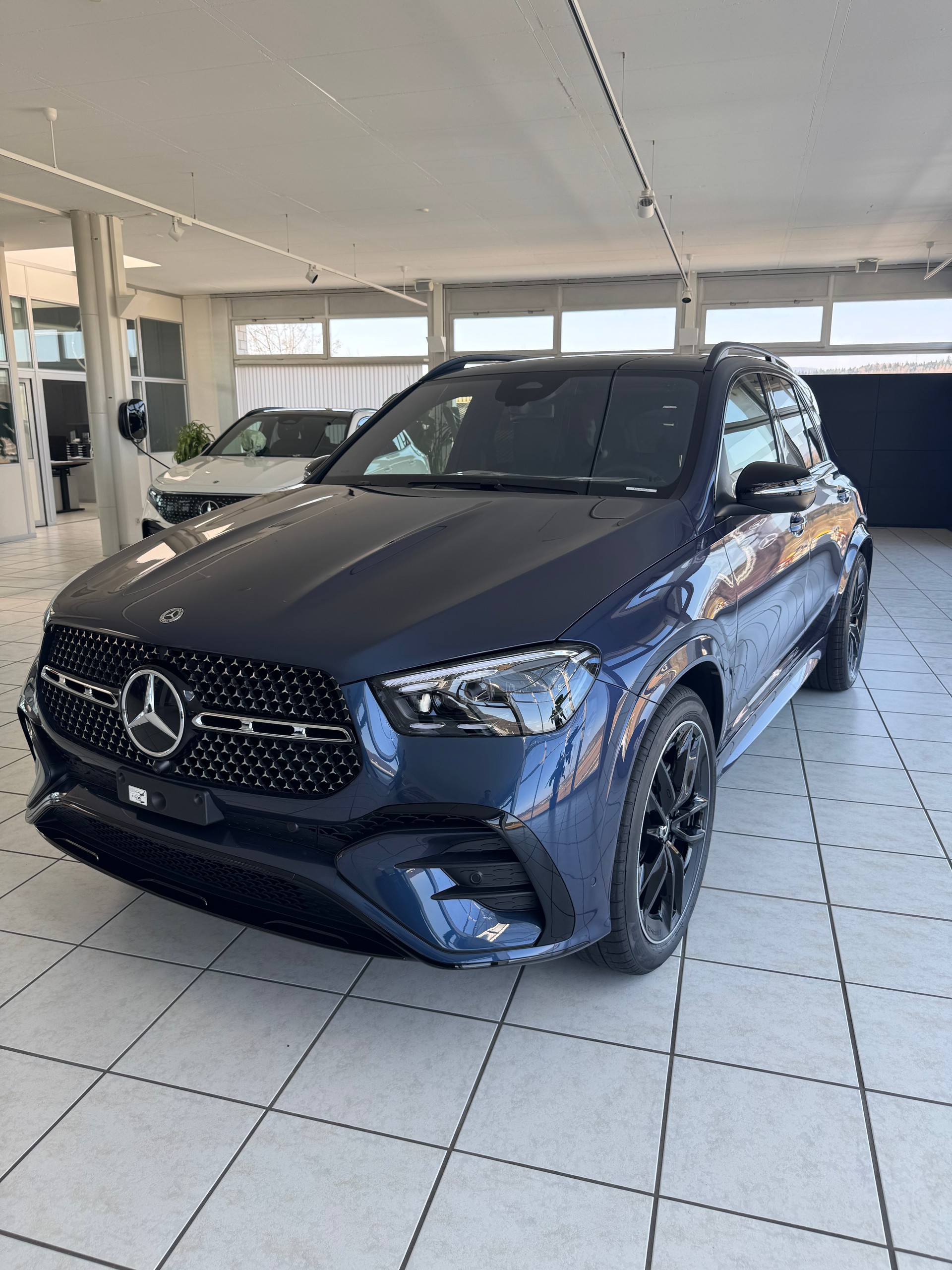 MERCEDES-BENZ GLE 450 d 4Matic-image-1