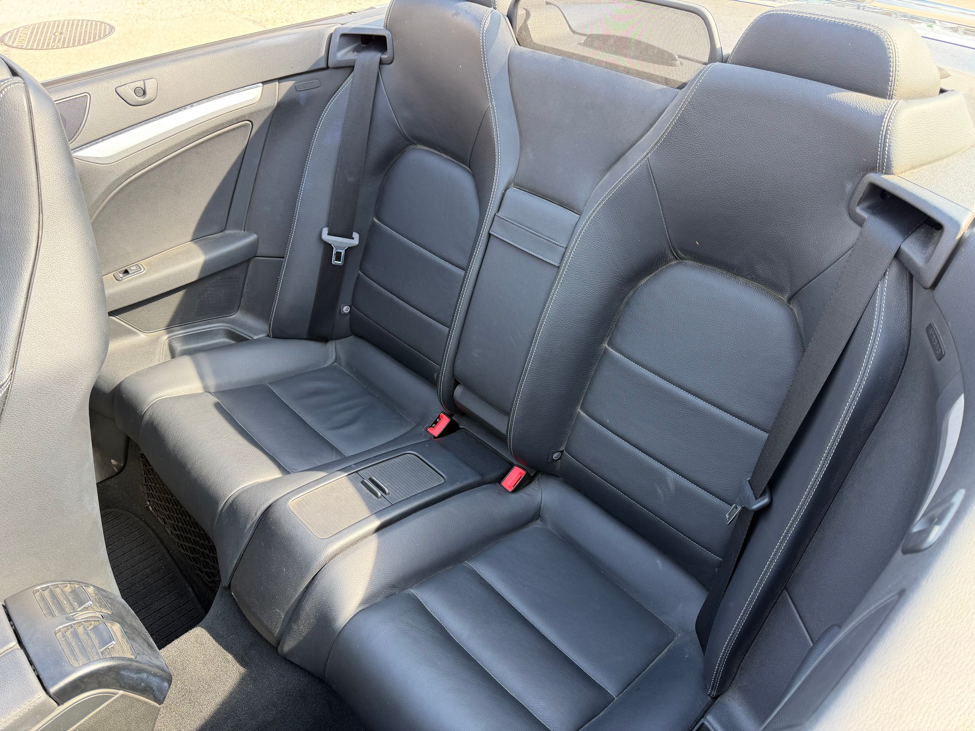 MERCEDES-BENZ E 350 CGI BlueEfficiency 7G-Tronic-image-6