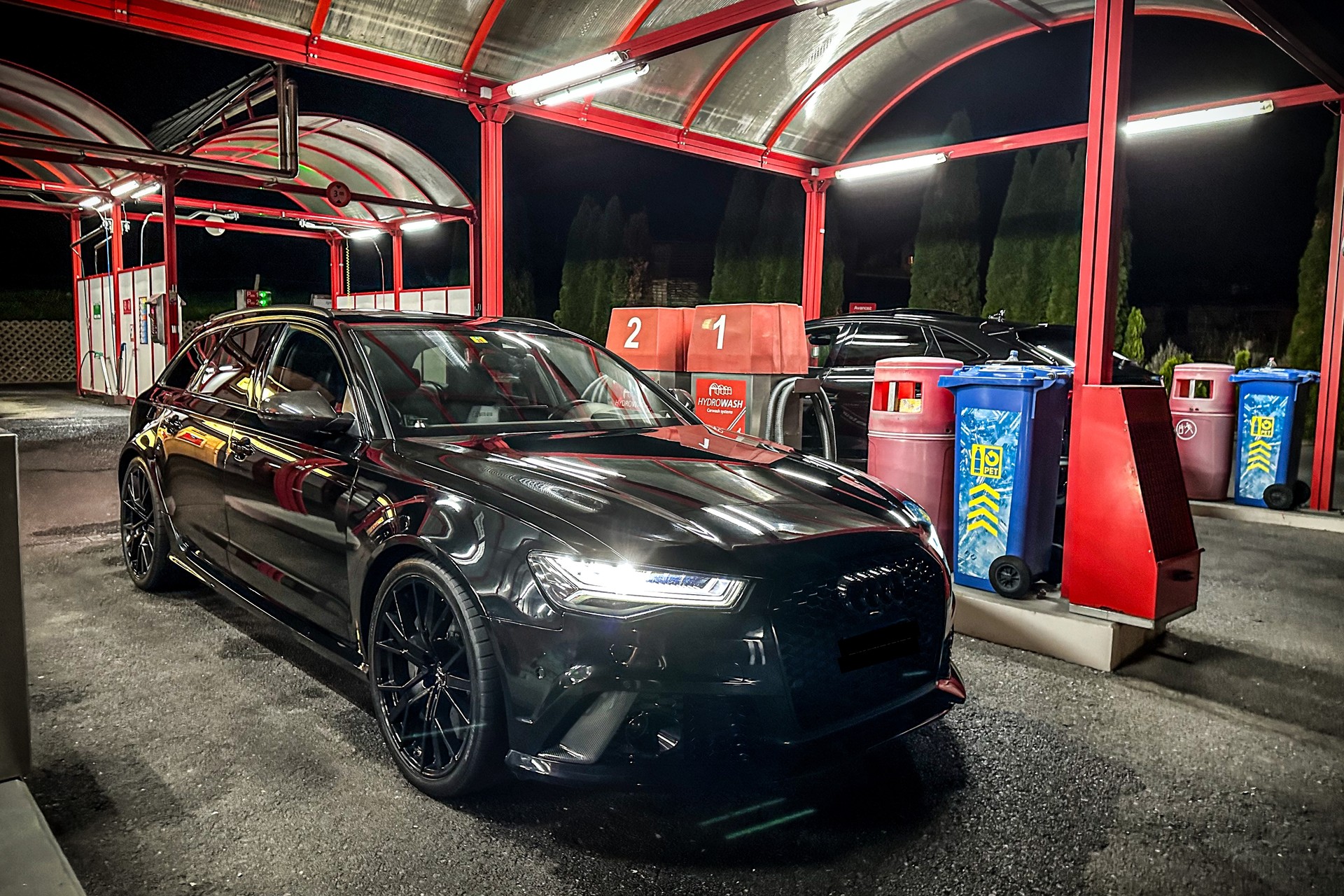AUDI RS6 Avant 4.0 TFSI V8 performance quattro-image-0