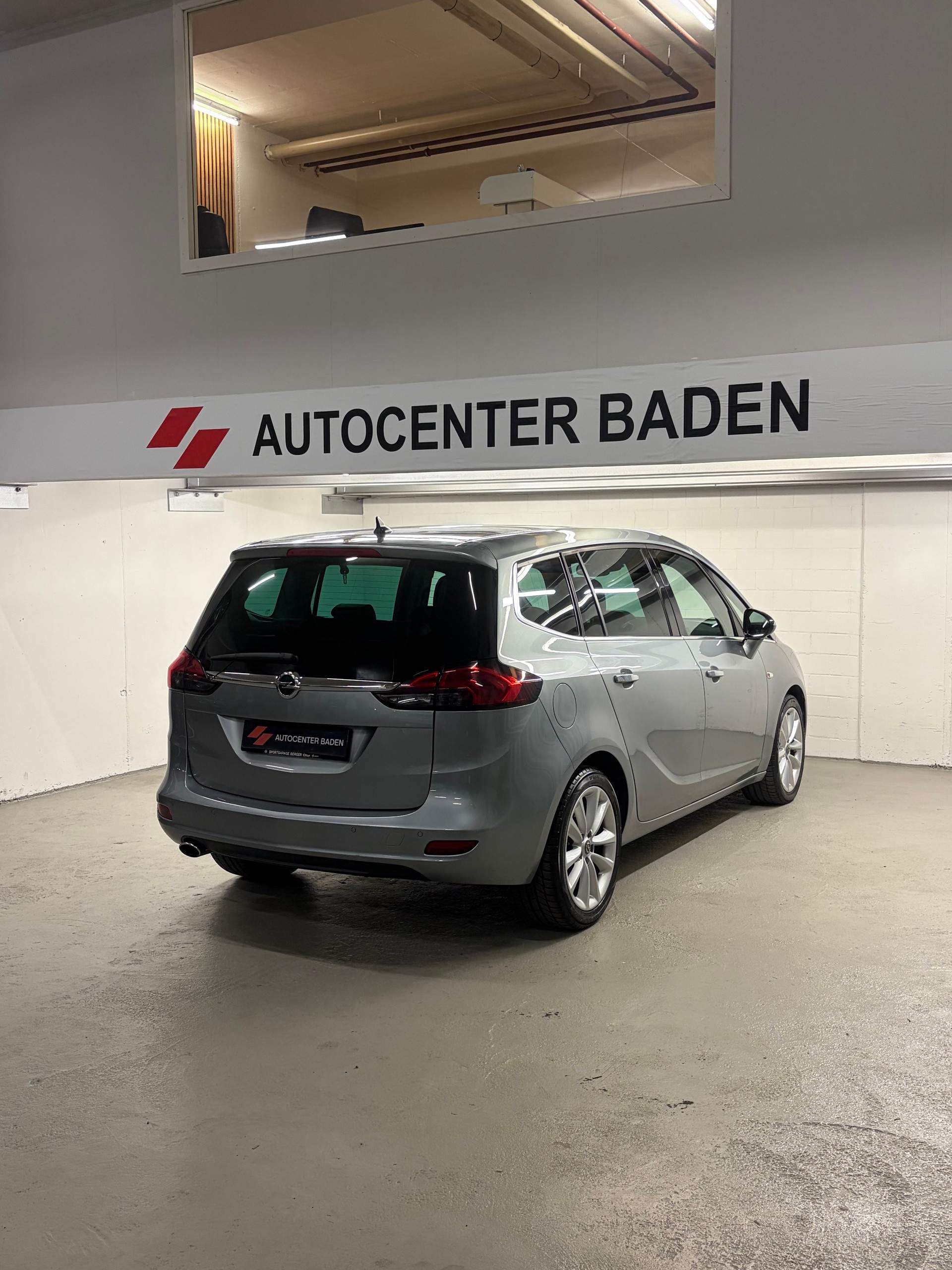 OPEL Zafira Tourer 2.0 CDTi Cosmo Automatic 7 Platz-showroom-element-3