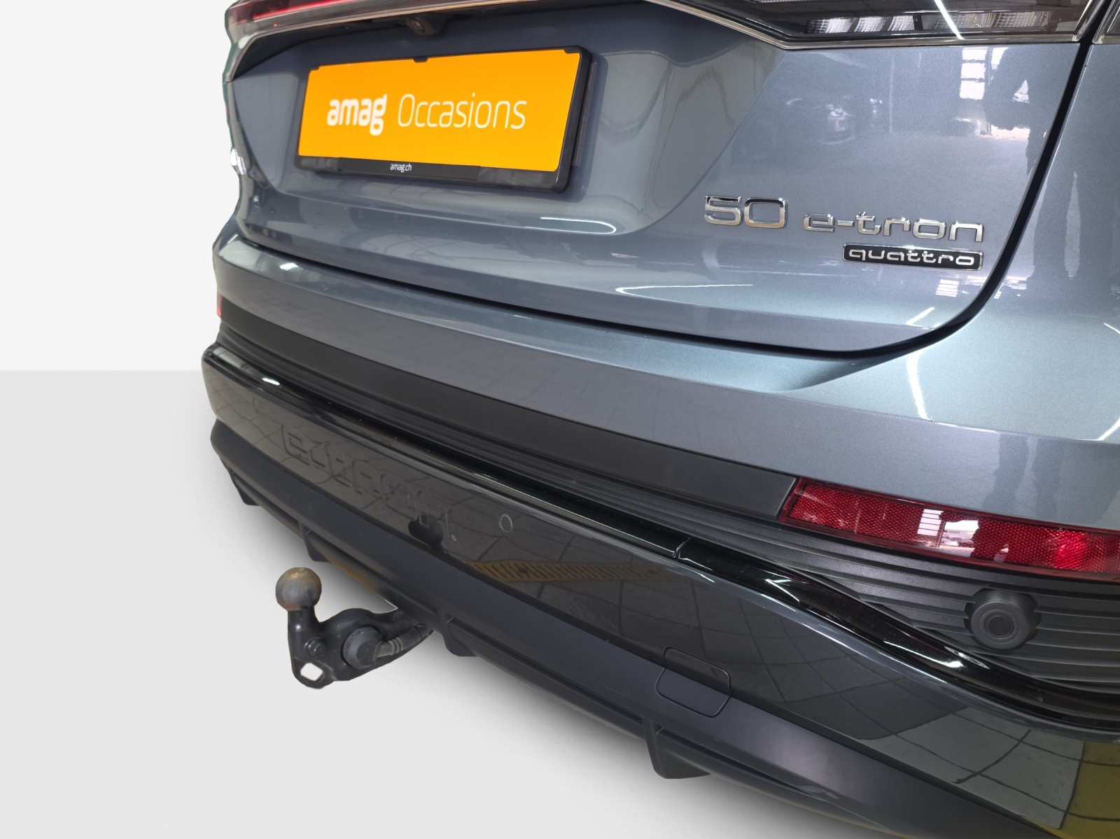 AUDI Q4 e-tron 50 quattro-image-14
