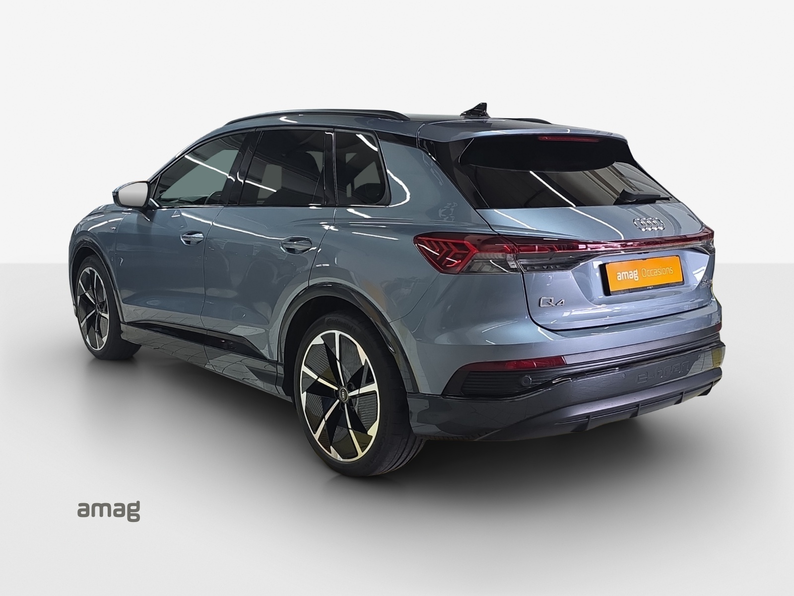 AUDI Q4 e-tron 50 quattro-image-3