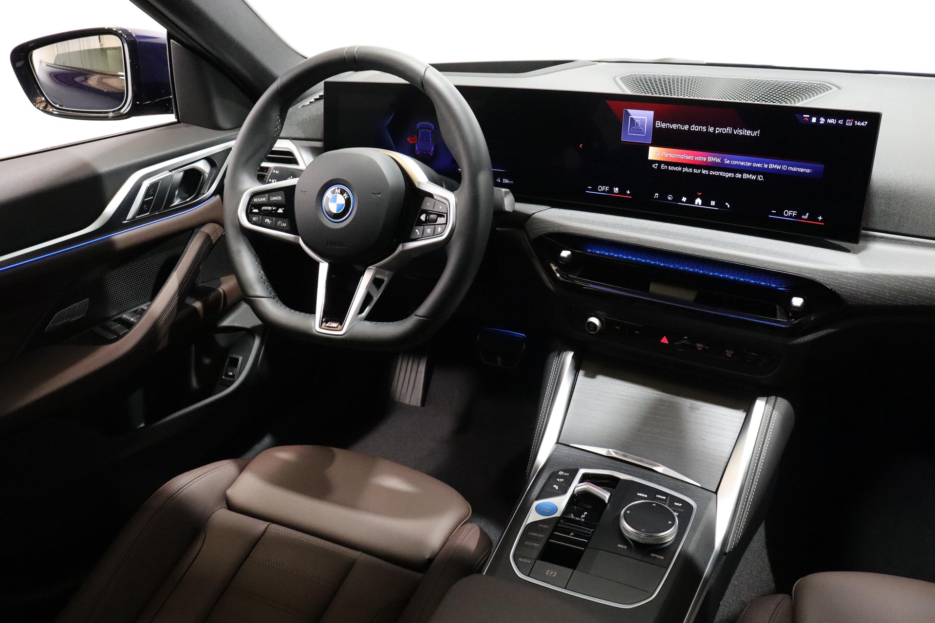 BMW i4 xDrive40-image-10