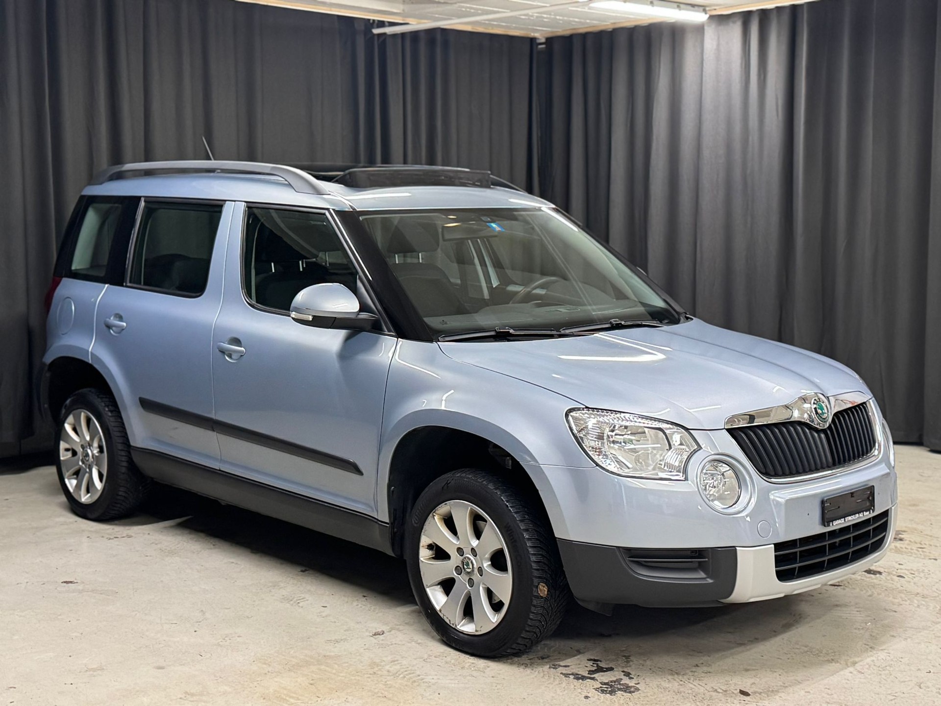 SKODA Yeti 2.0 TDI Clever 4x4-image-1