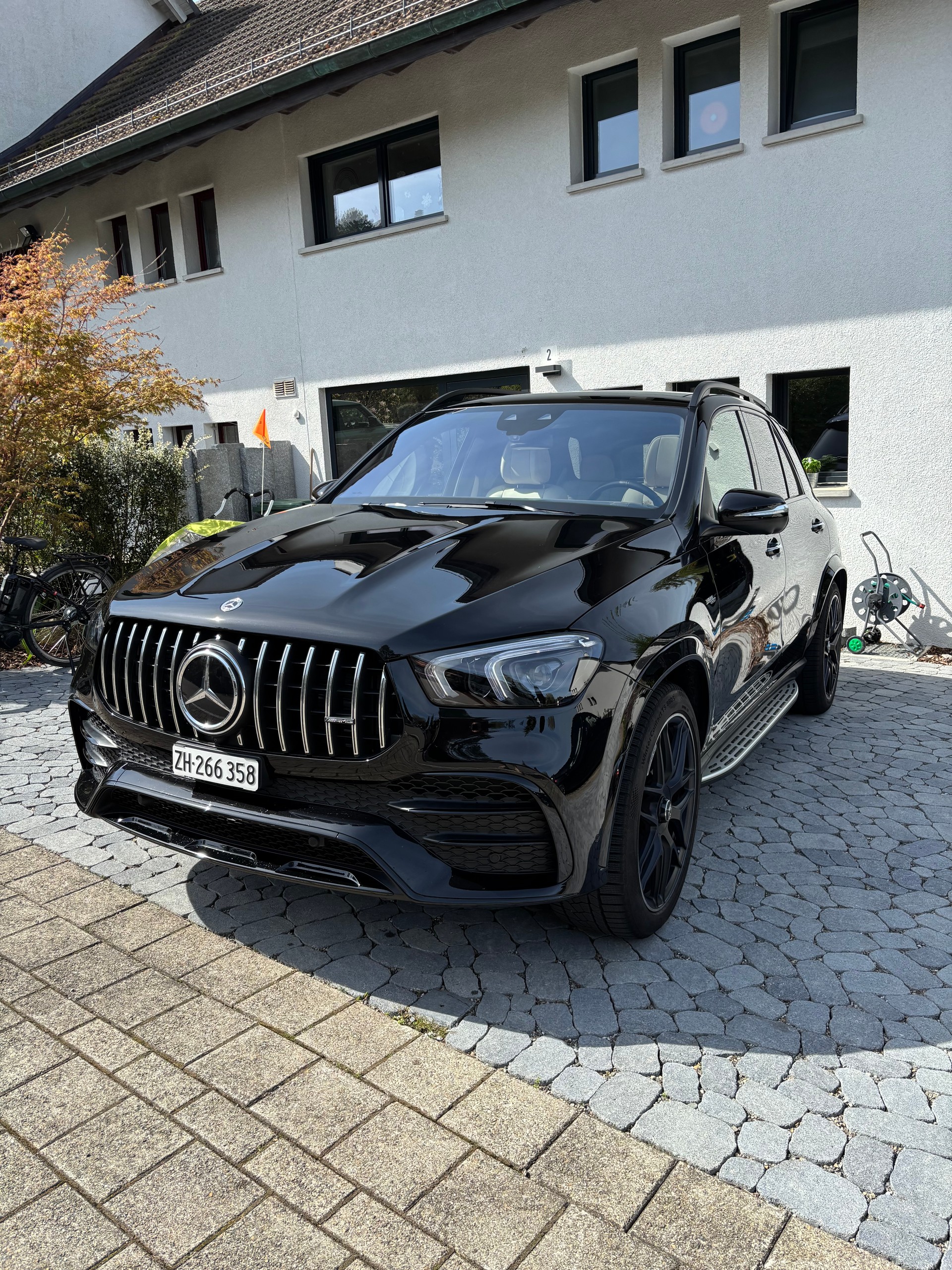 MERCEDES-BENZ GLE 53 AMG 4matic+-showroom-element-2