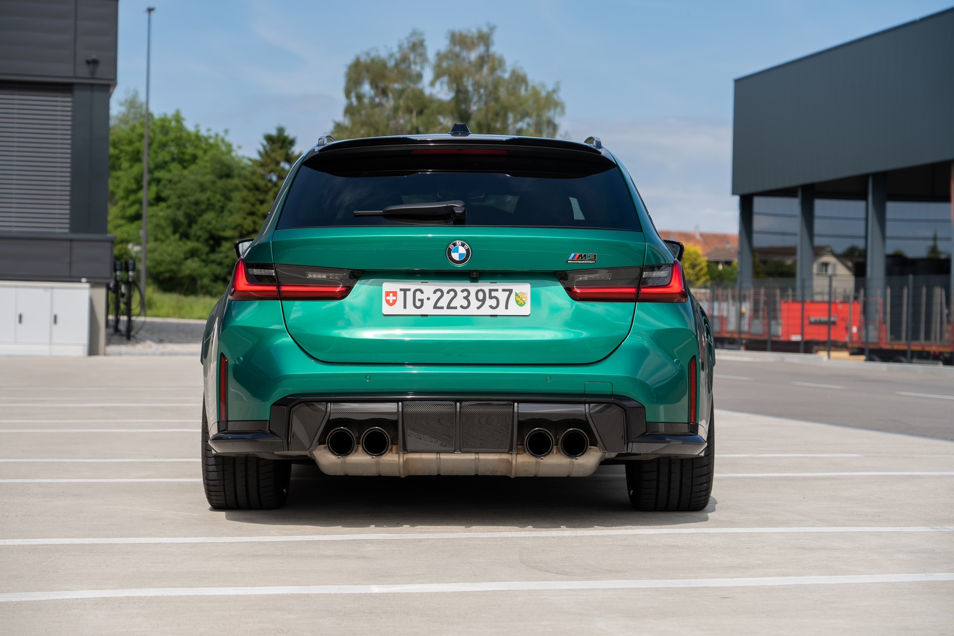 BMW M3 Touring xDrive Competition M-image-4