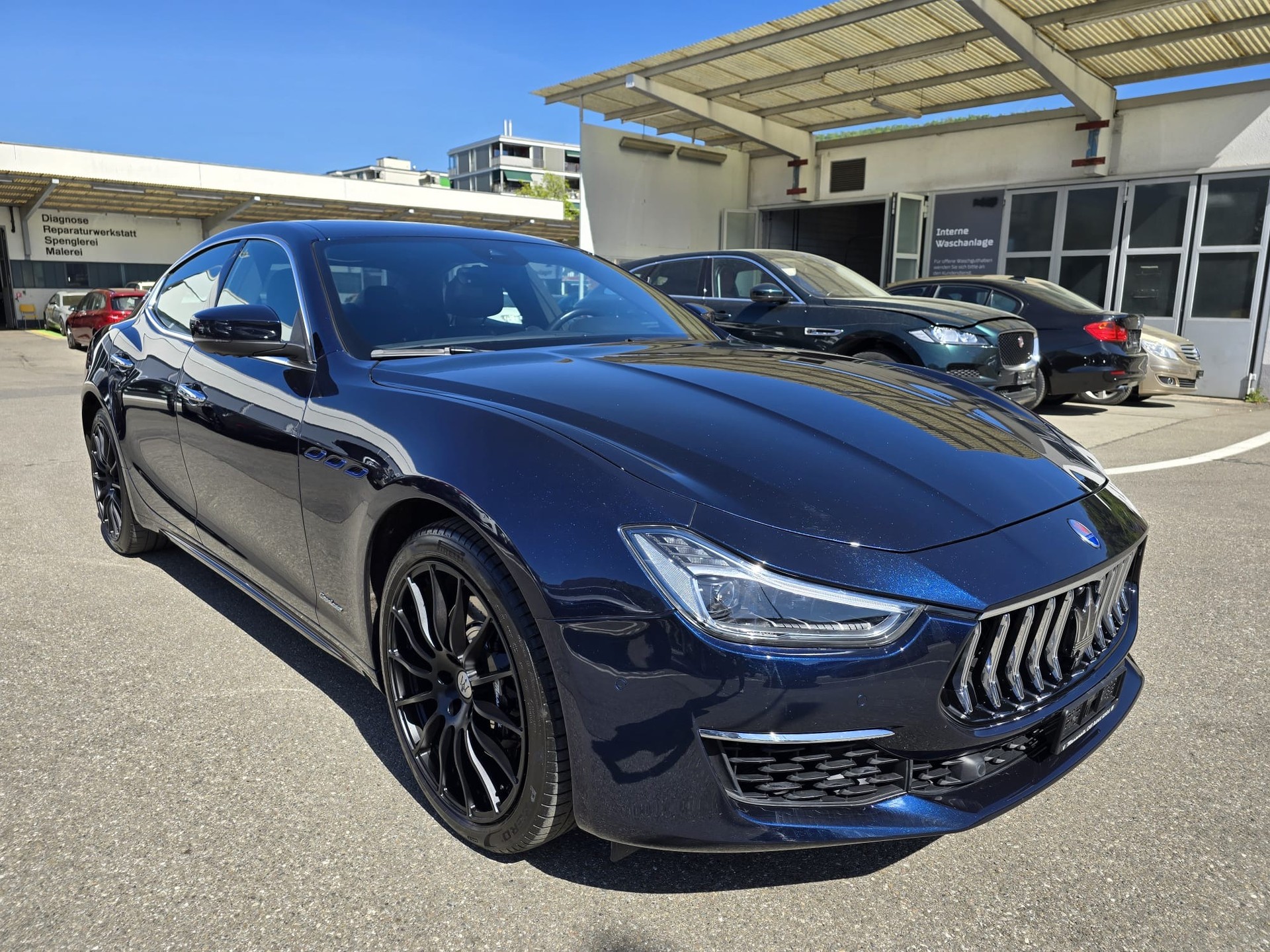MASERATI Ghibli 2.0 Hybrid GranLuso Automatica-image-3