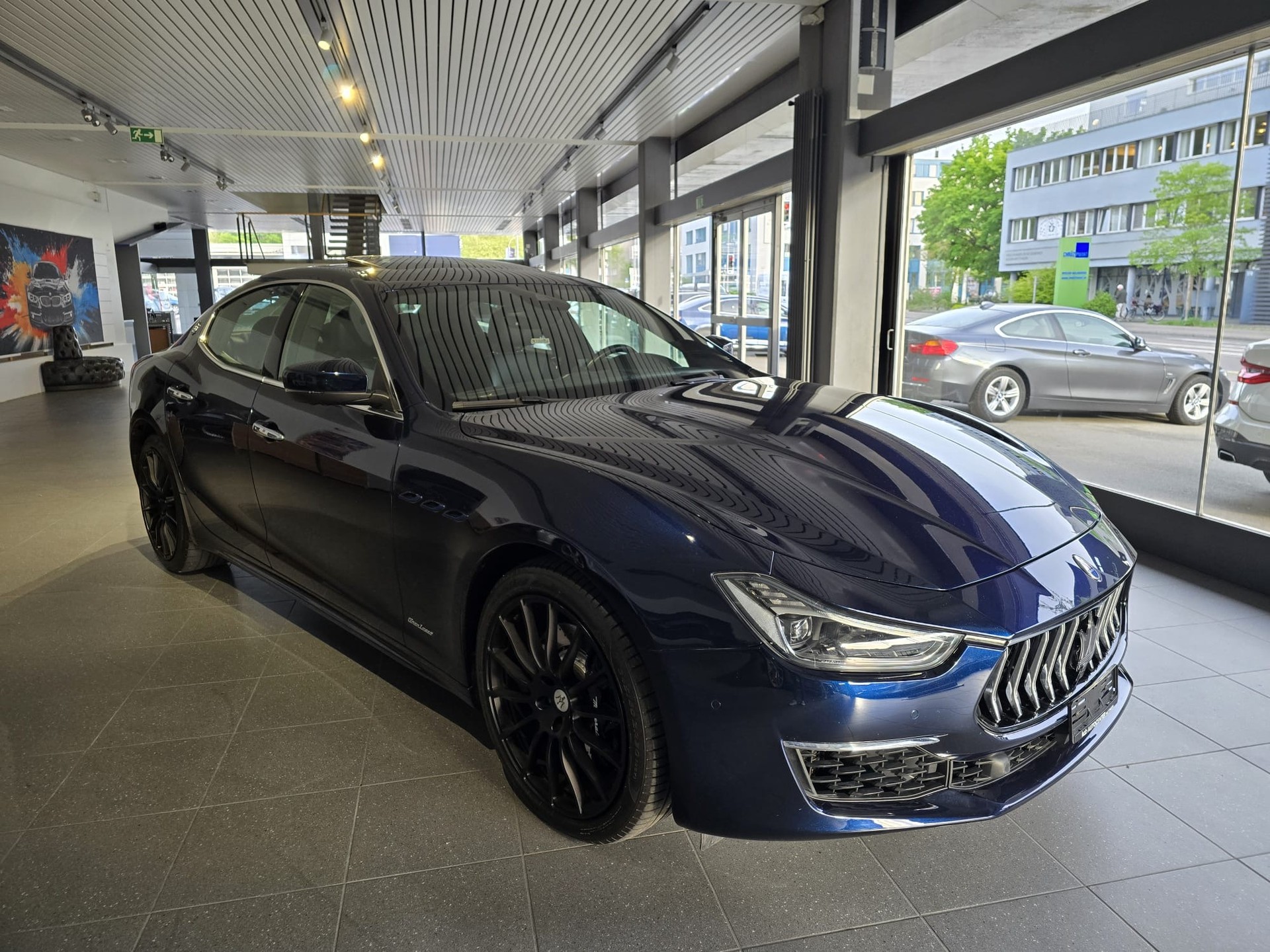 MASERATI Ghibli 2.0 Hybrid GranLuso Automatica-showroom-element-2